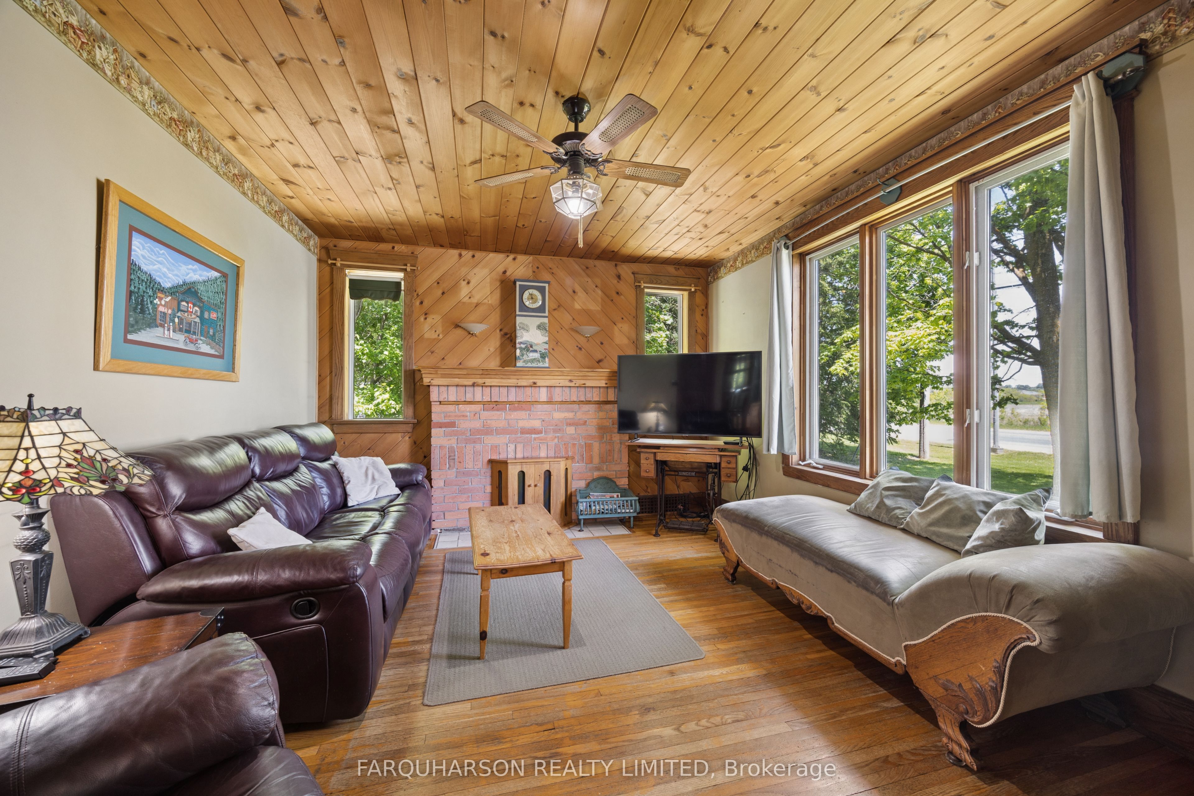 12066 48 Highway Property Photo 10