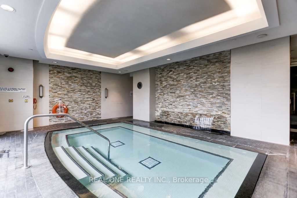 15 Stollery Pond Crescent 612 Property Photo 37