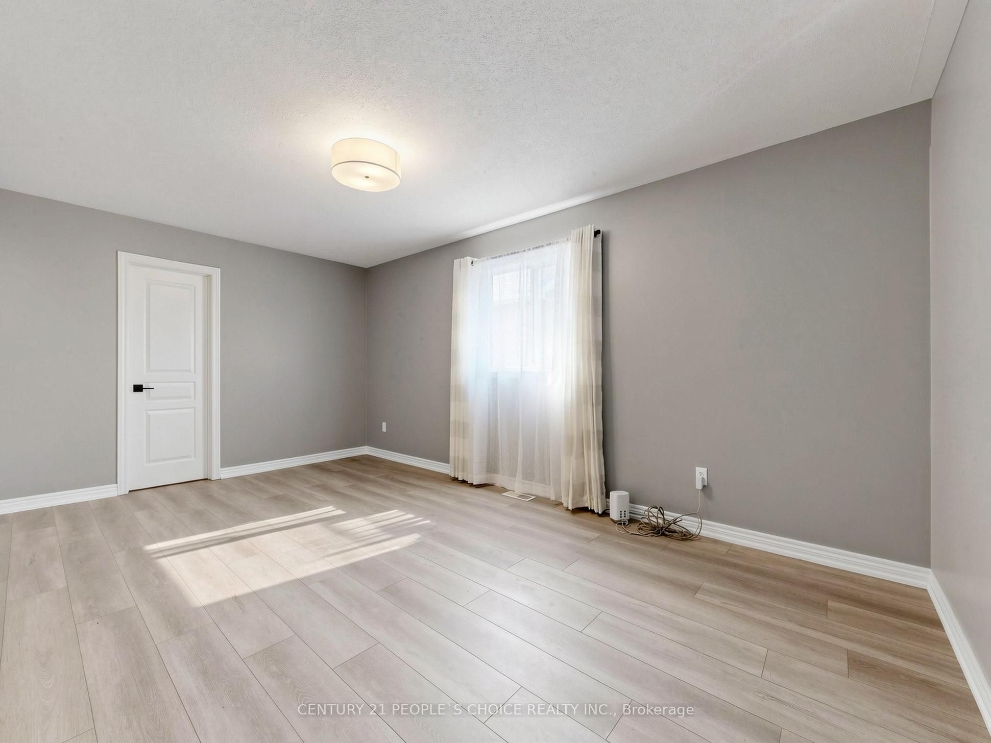 63 Kerfoot Crescent Property Photo 36