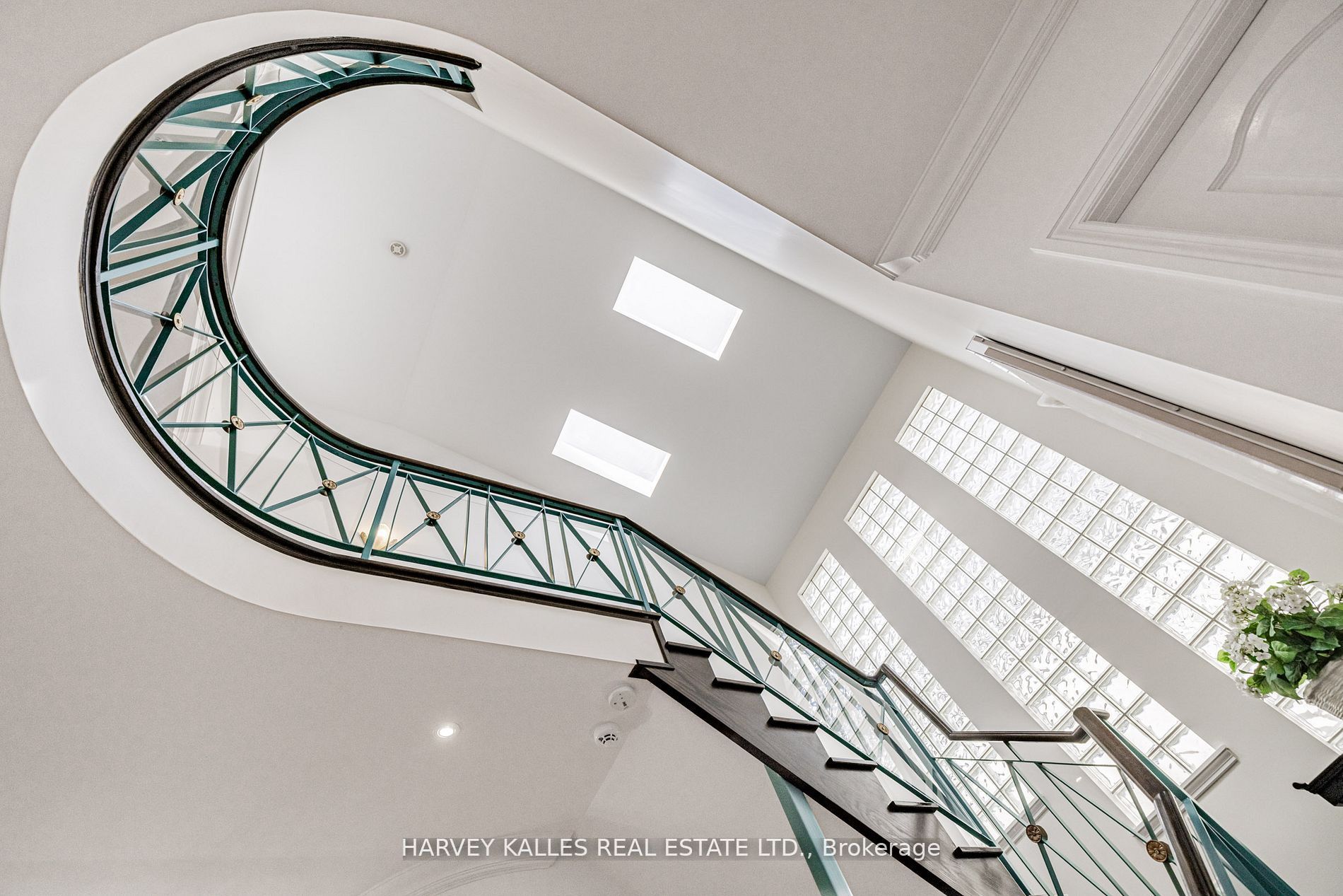 145 Rodeo Drive Property Photo 48