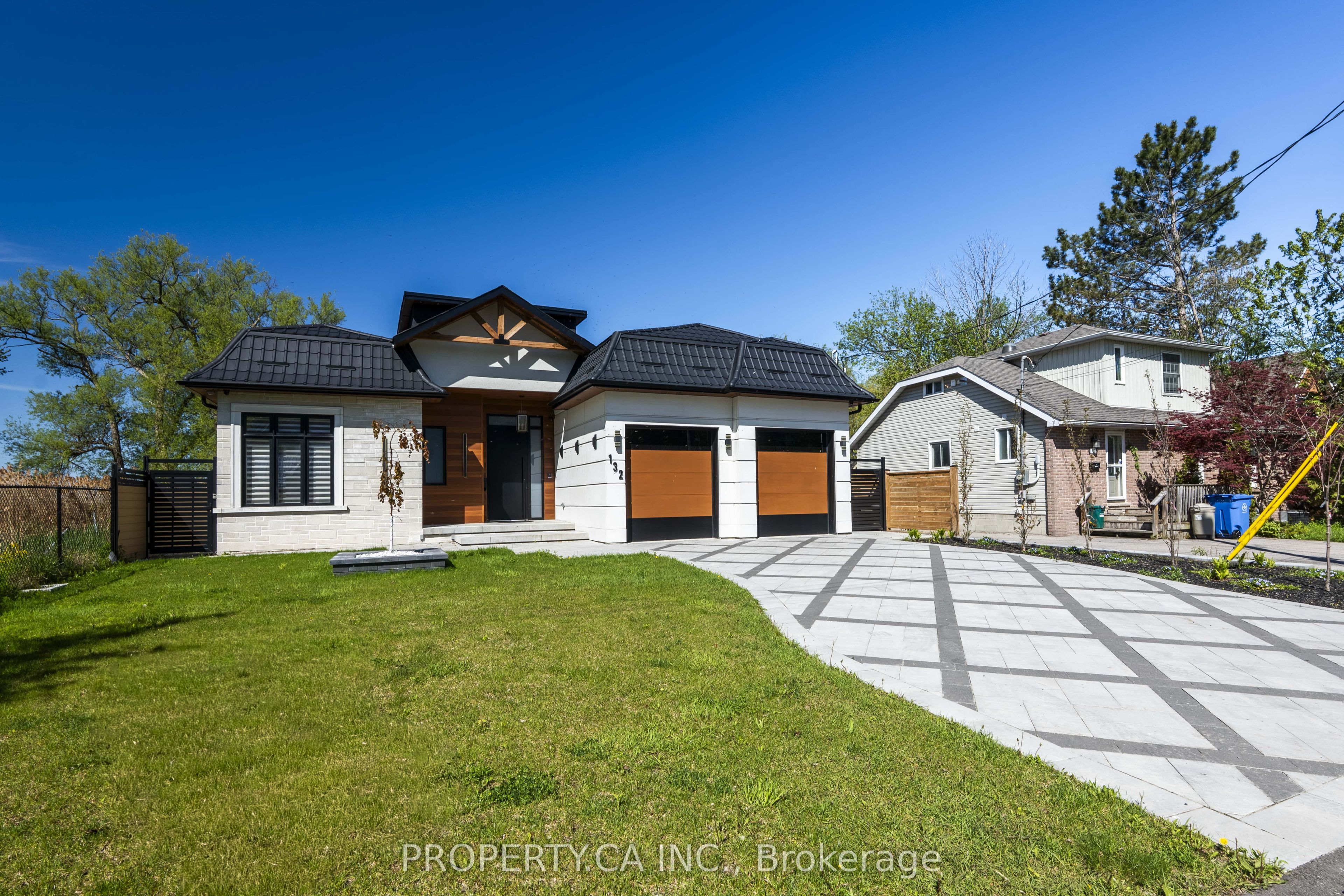 132 Cook's Bay Drive Property Photo 5