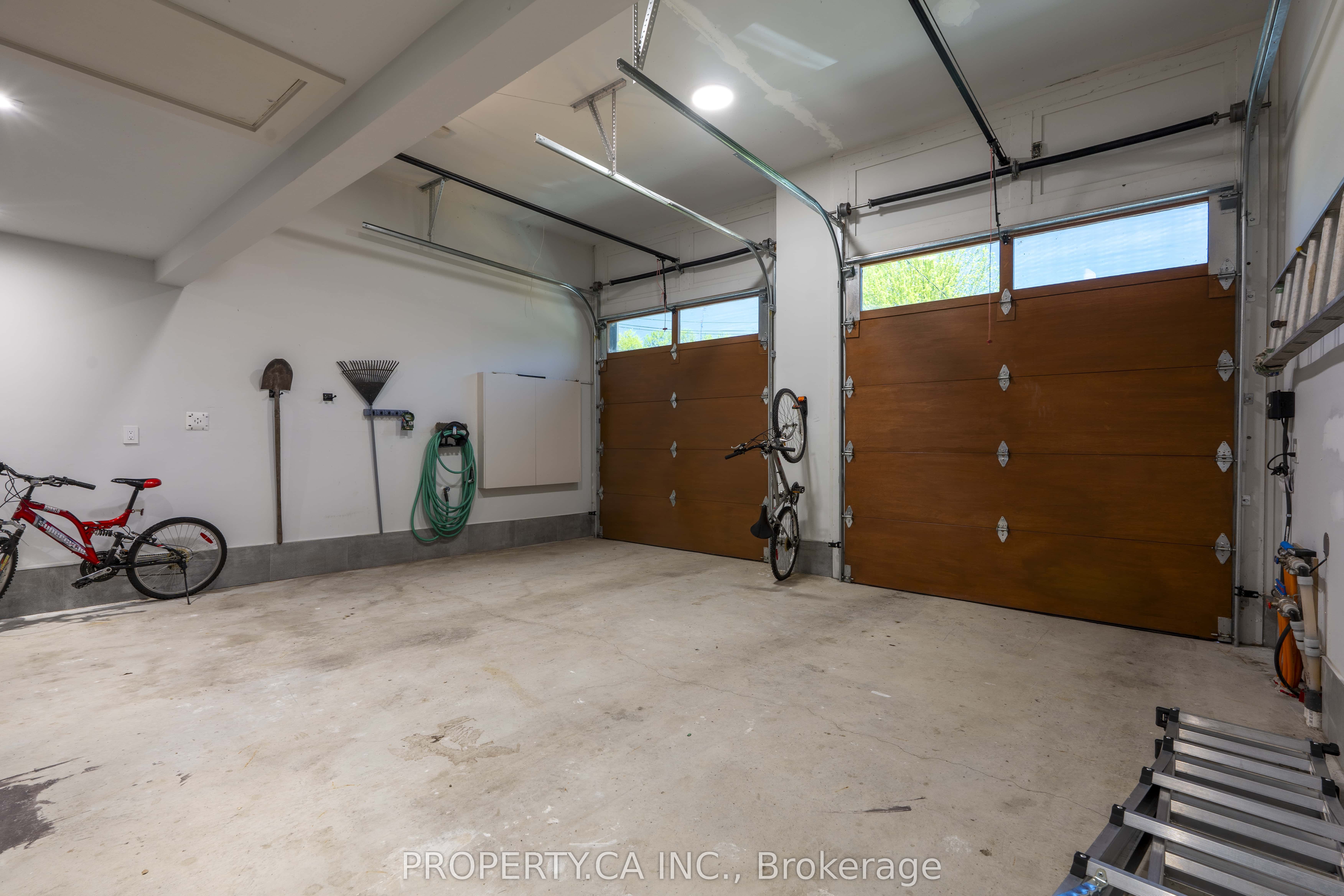 132 Cook's Bay Drive Property Photo 46