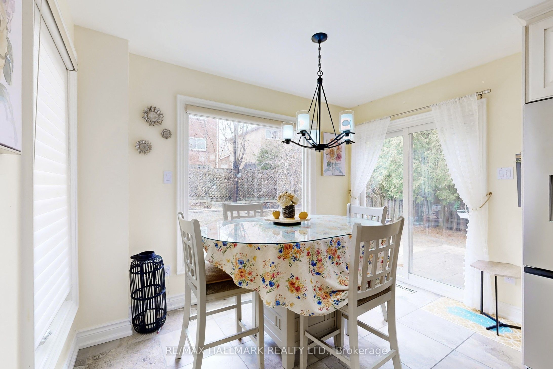 87 Autumn Way Property Photo 20