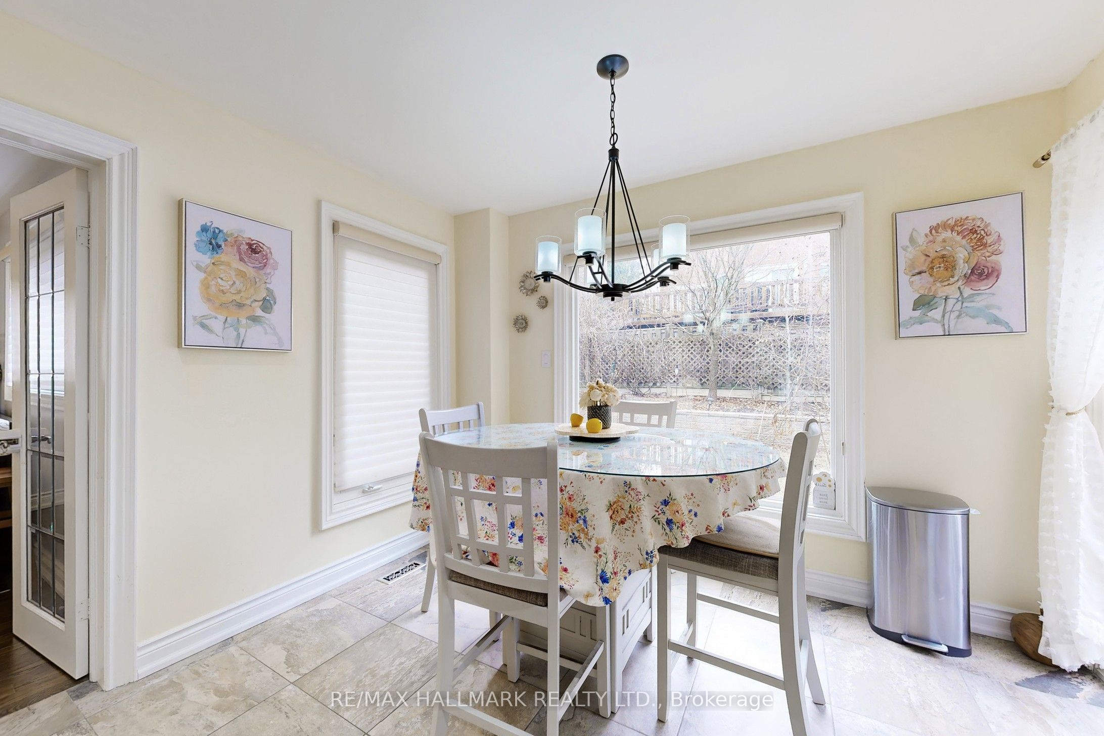 87 Autumn Way Property Photo 21
