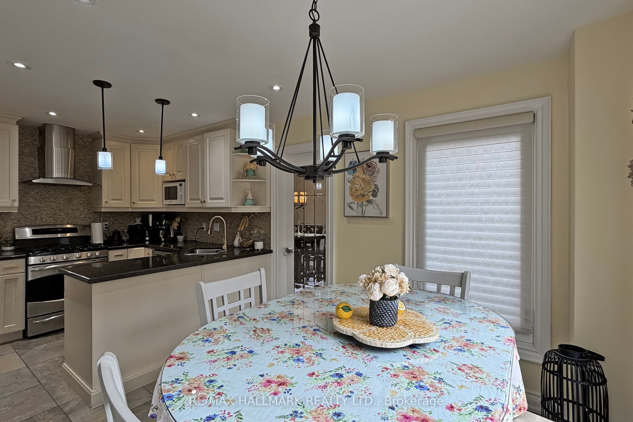 87 Autumn Way Property Photo 23