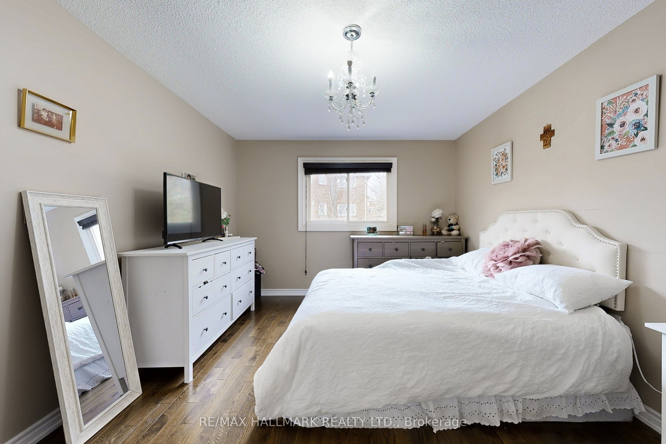 87 Autumn Way Property Photo 31