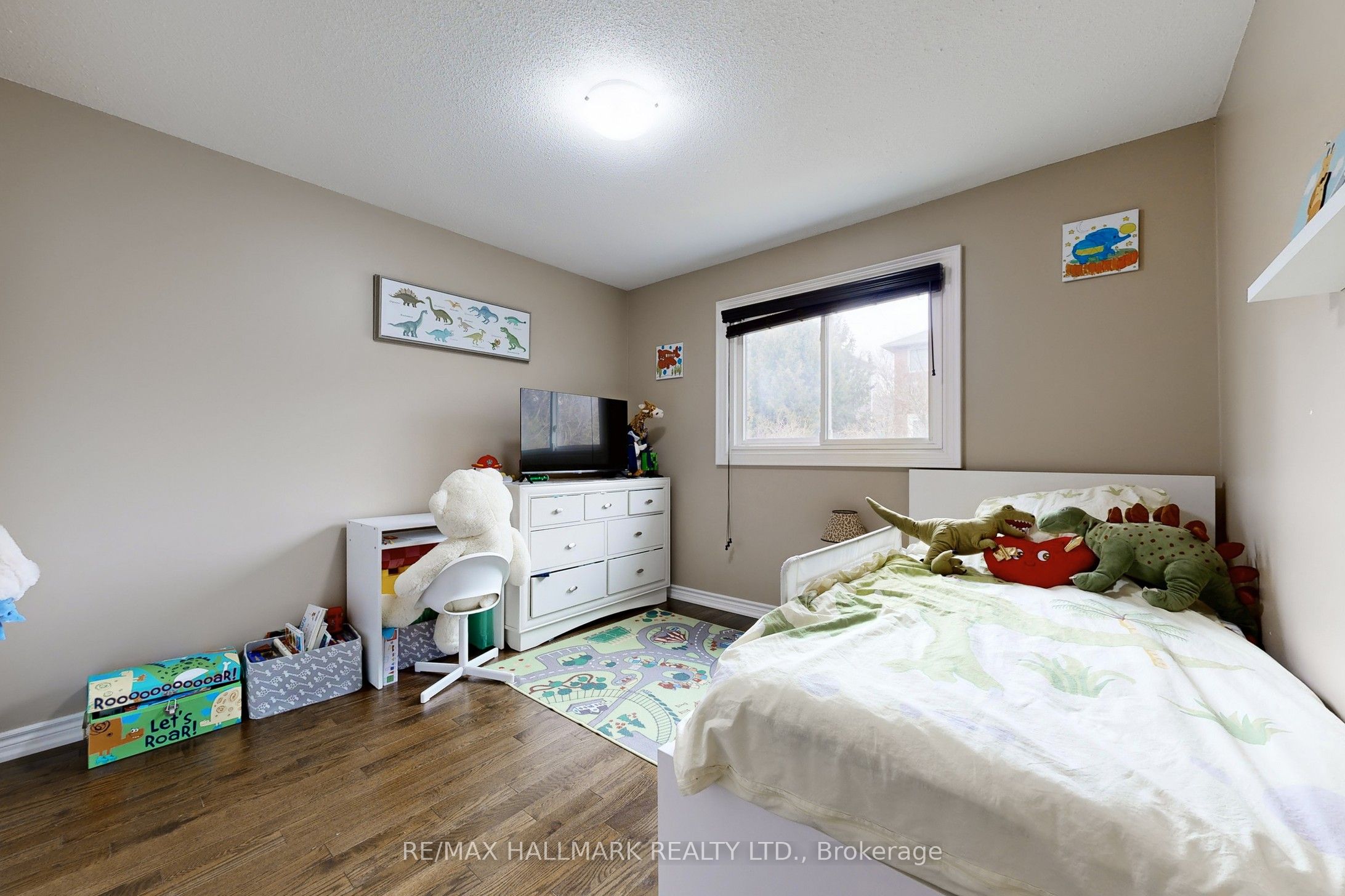 87 Autumn Way Property Photo 32