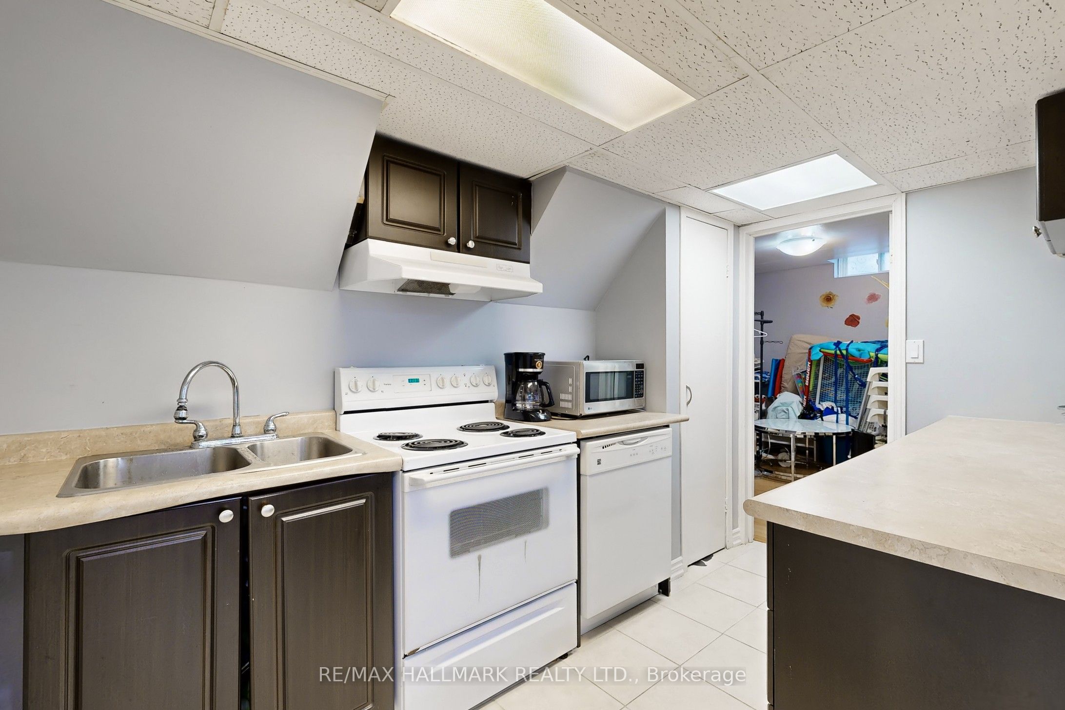 87 Autumn Way Property Photo 37
