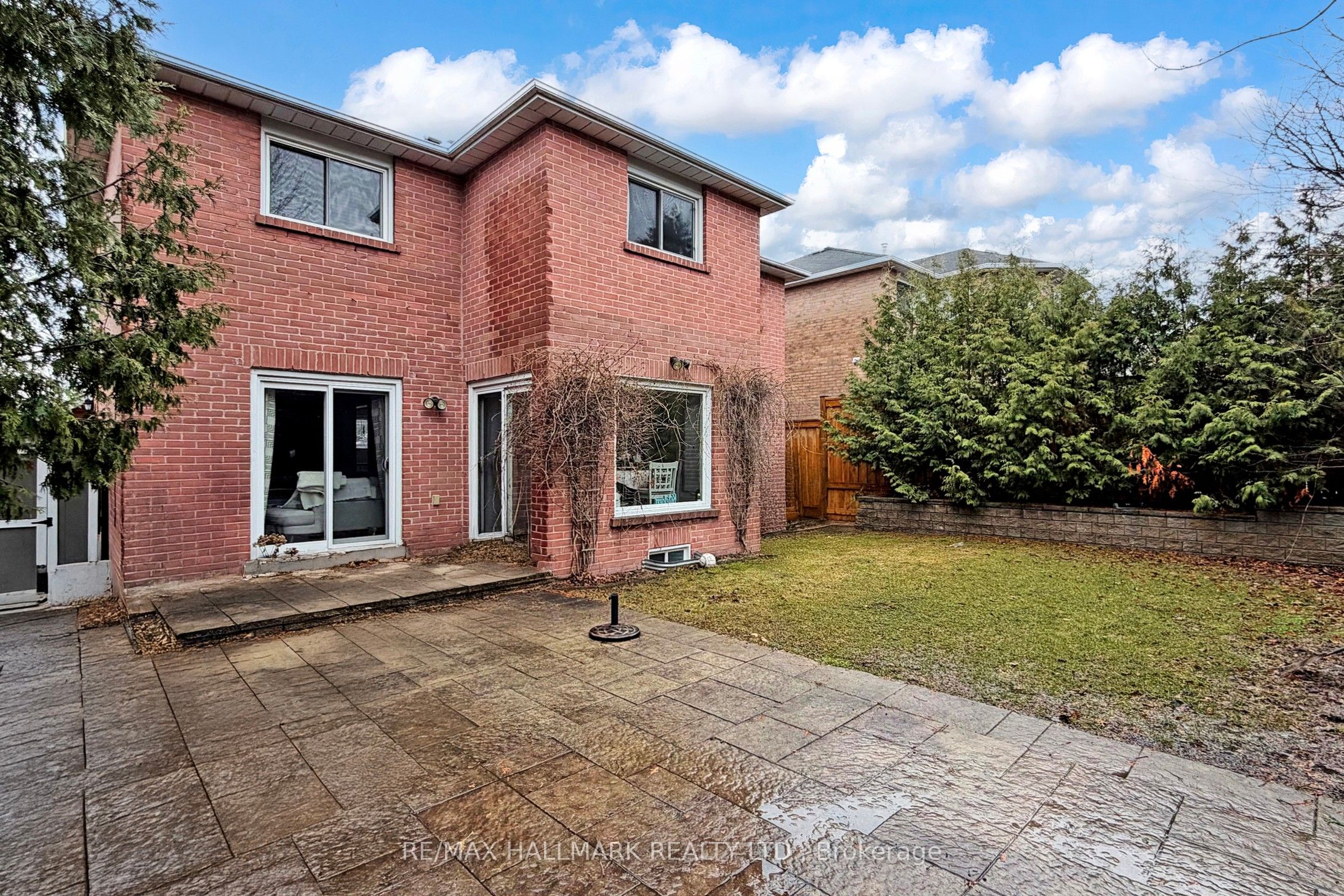 87 Autumn Way Property Photo 42