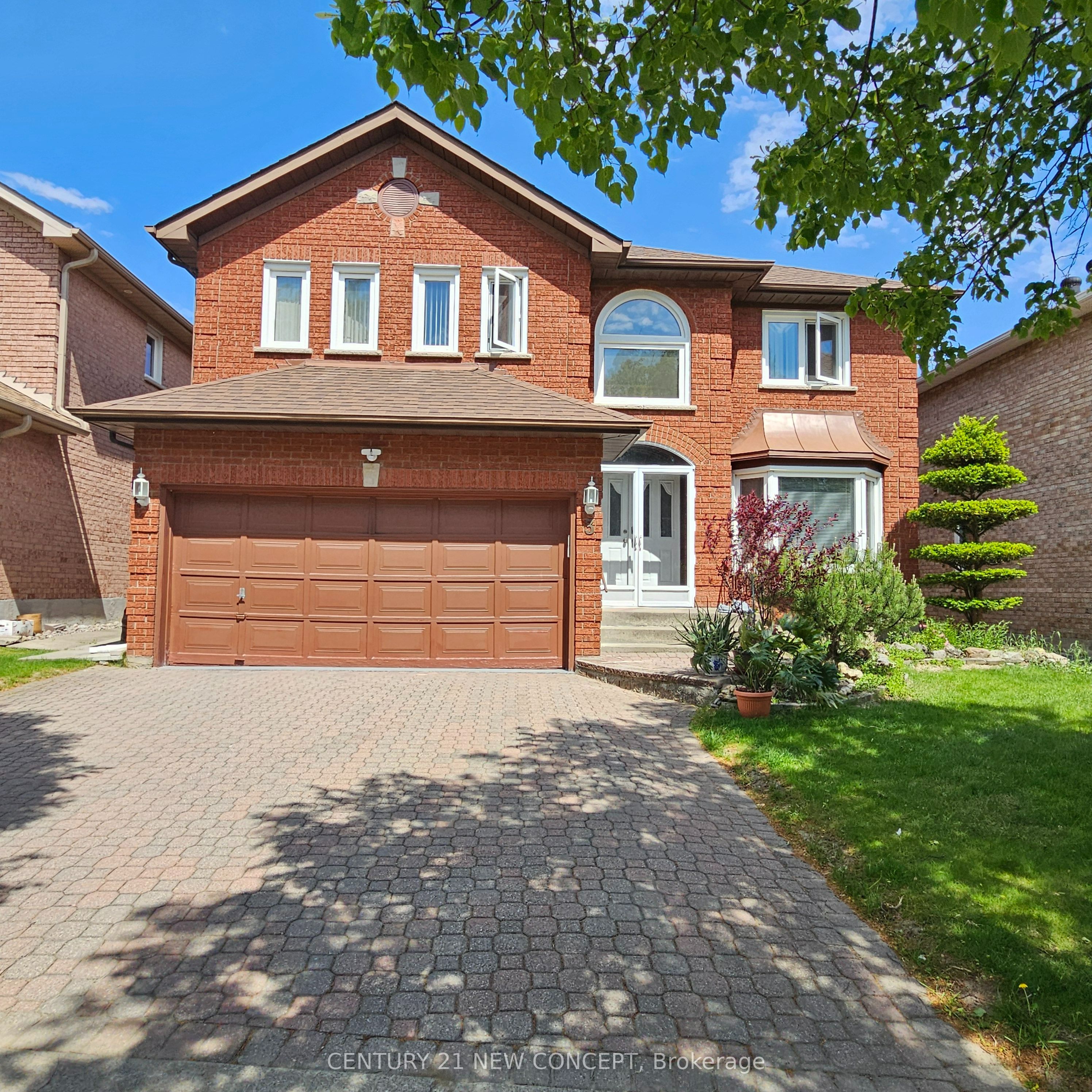 3 Hearthstone Crescent Property Photo 1