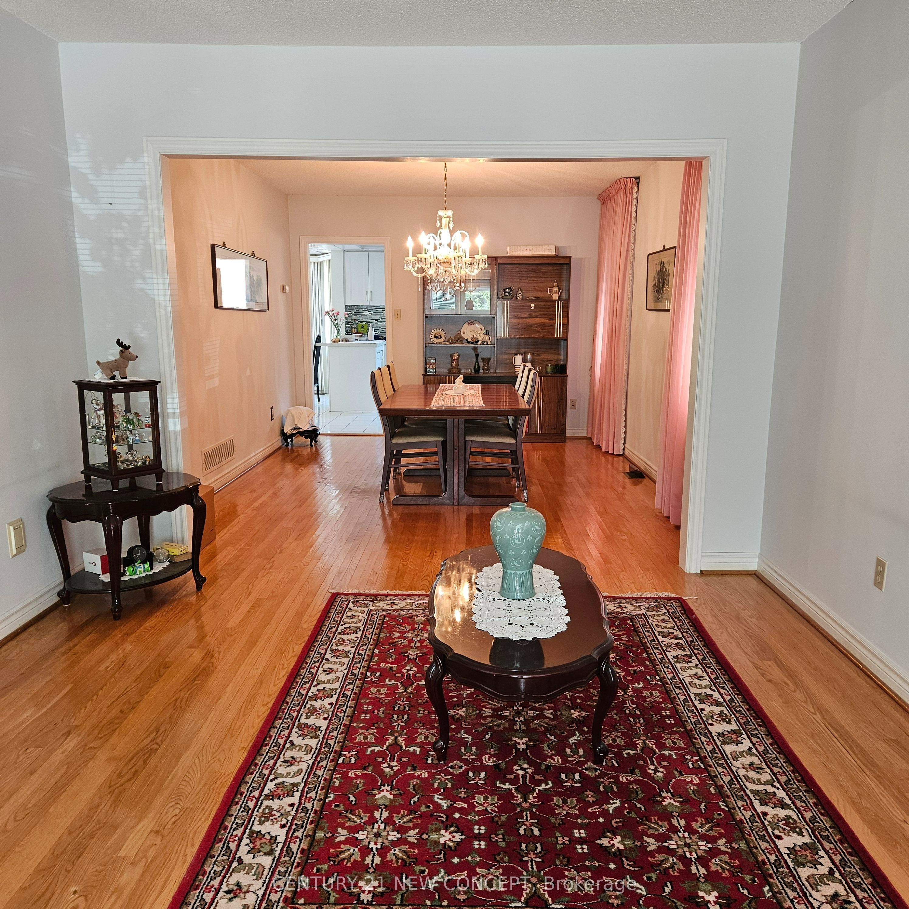 3 Hearthstone Crescent Property Photo 4