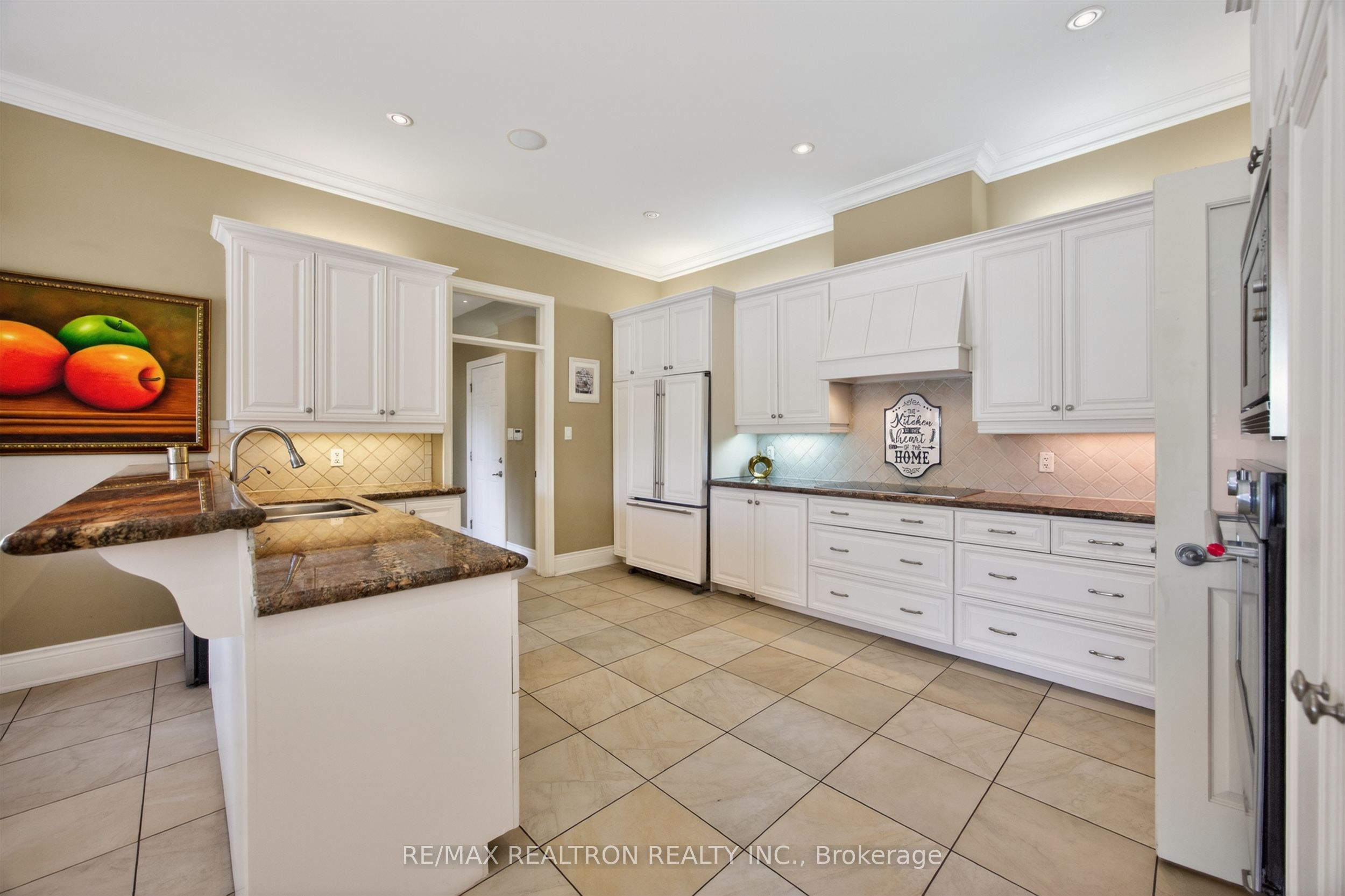 23 Fairbairn Gate Property Photo 14