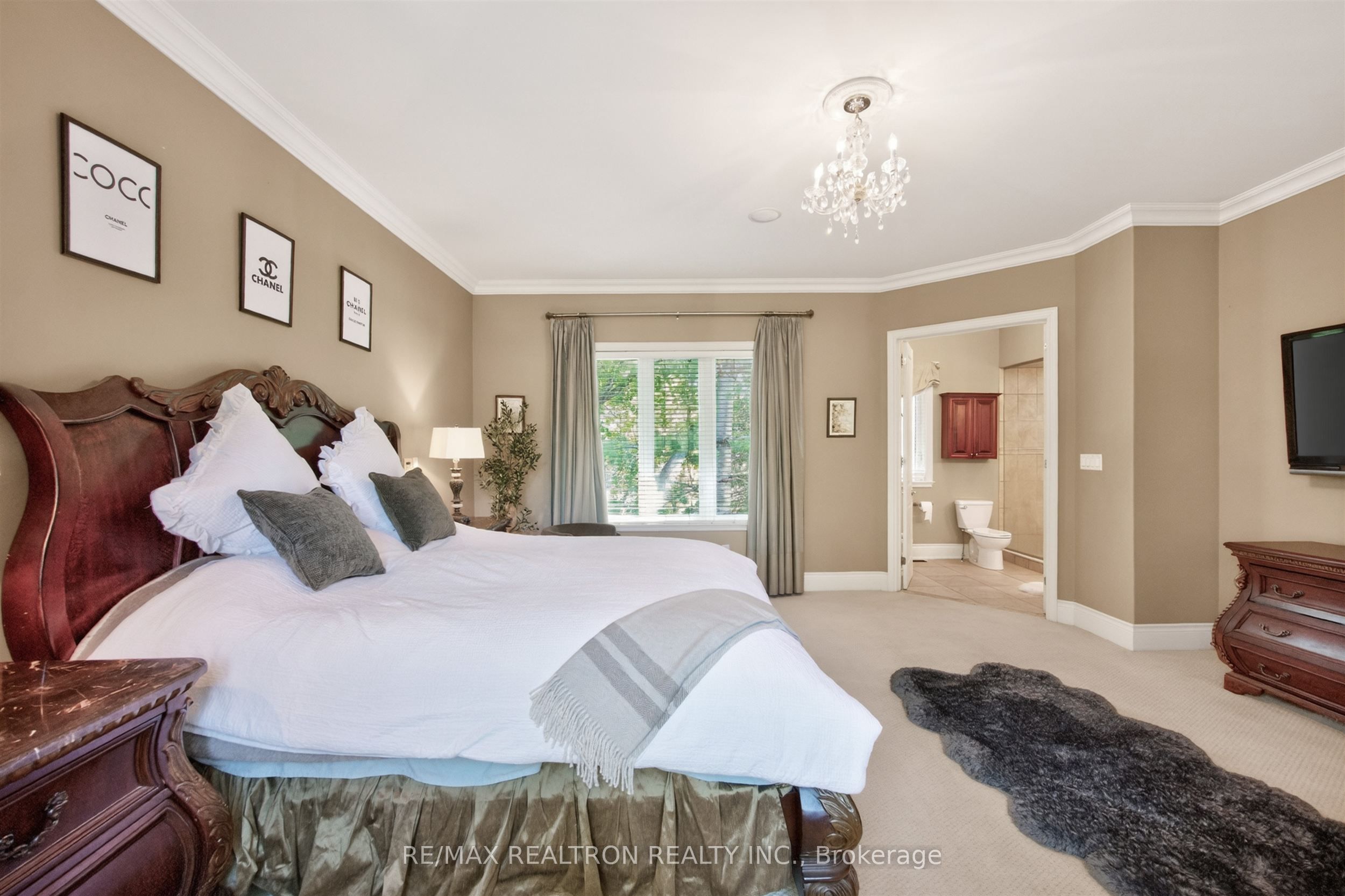 23 Fairbairn Gate Property Photo 20