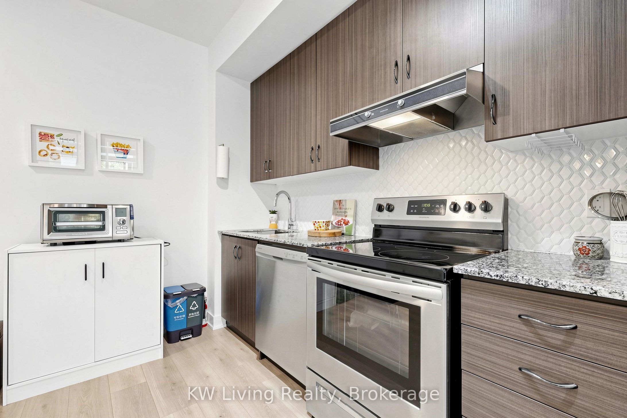 1 Climo Lane 202 Property Photo 19