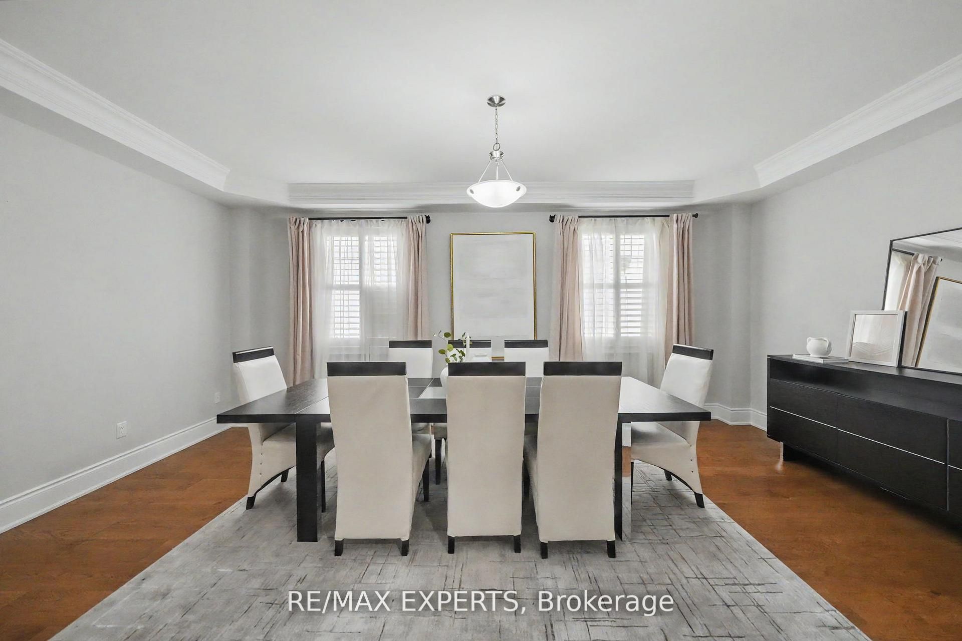 74 Dunrobin Crescent Property Photo 15