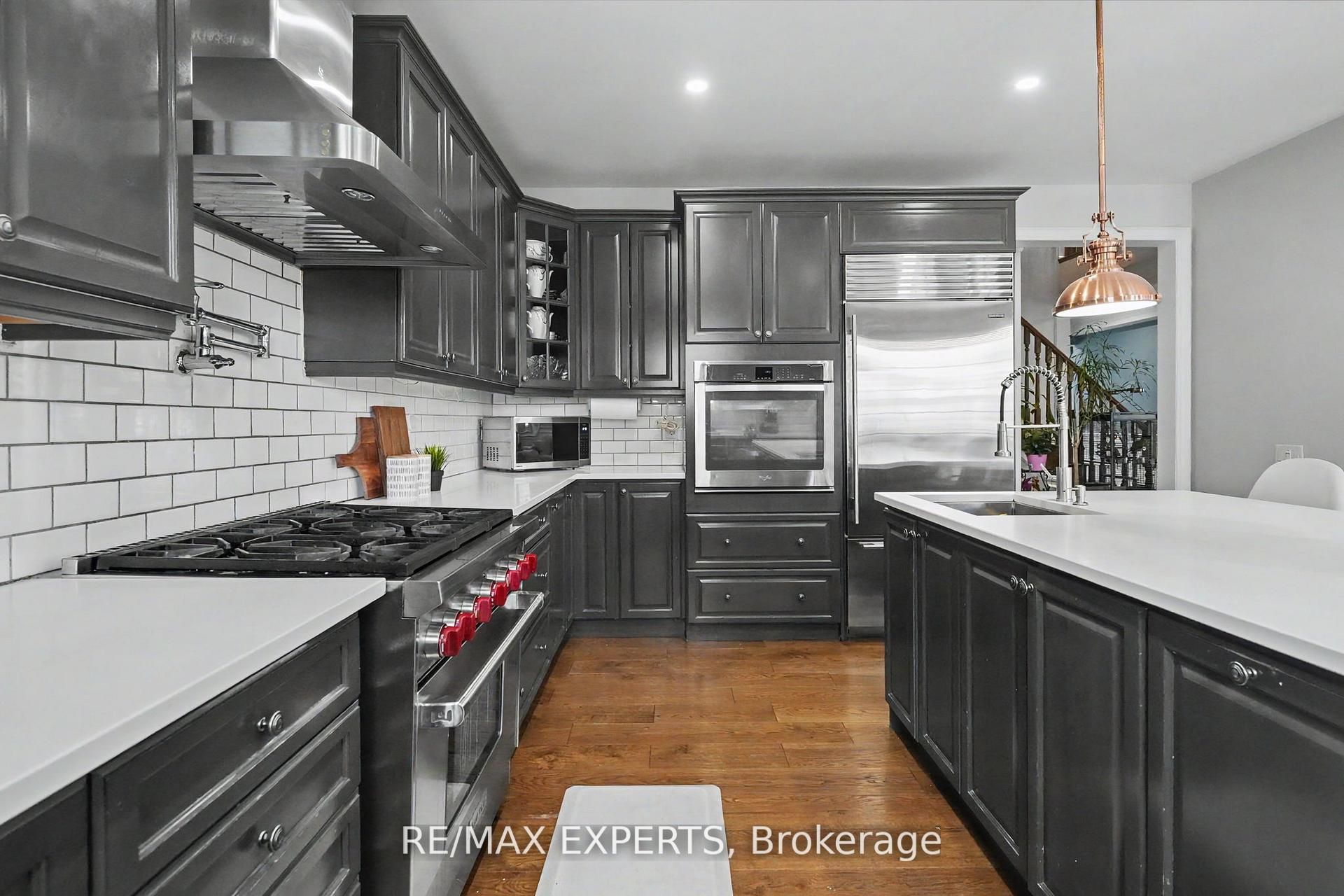 74 Dunrobin Crescent Property Photo 26