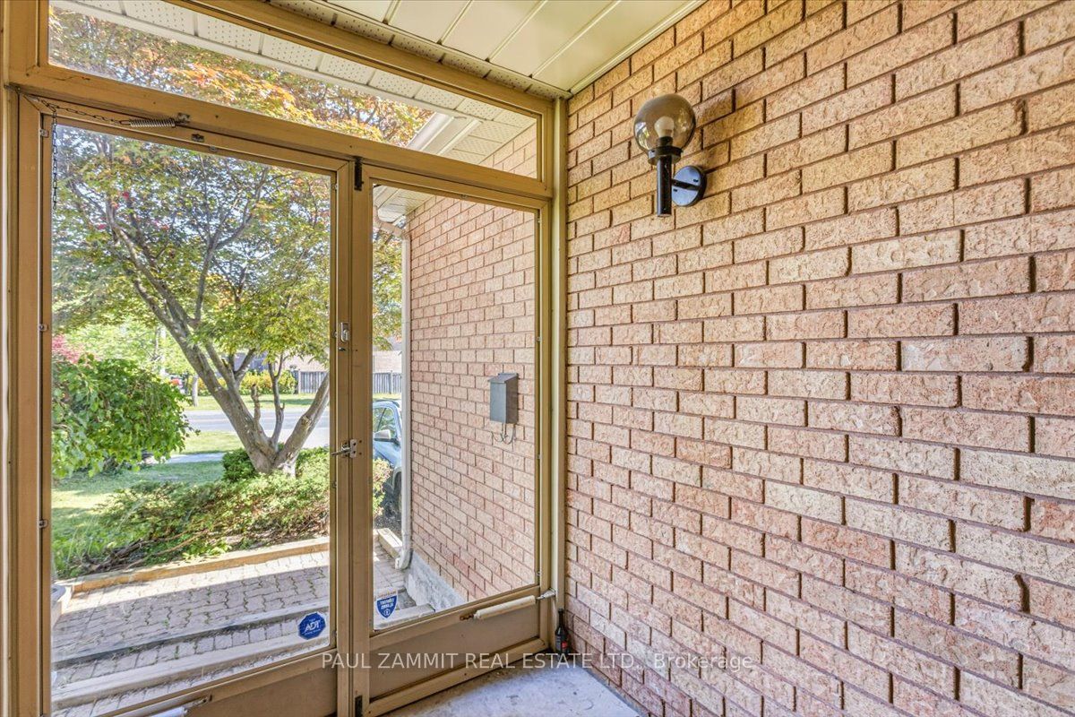 236 Green Lane Property Photo 4