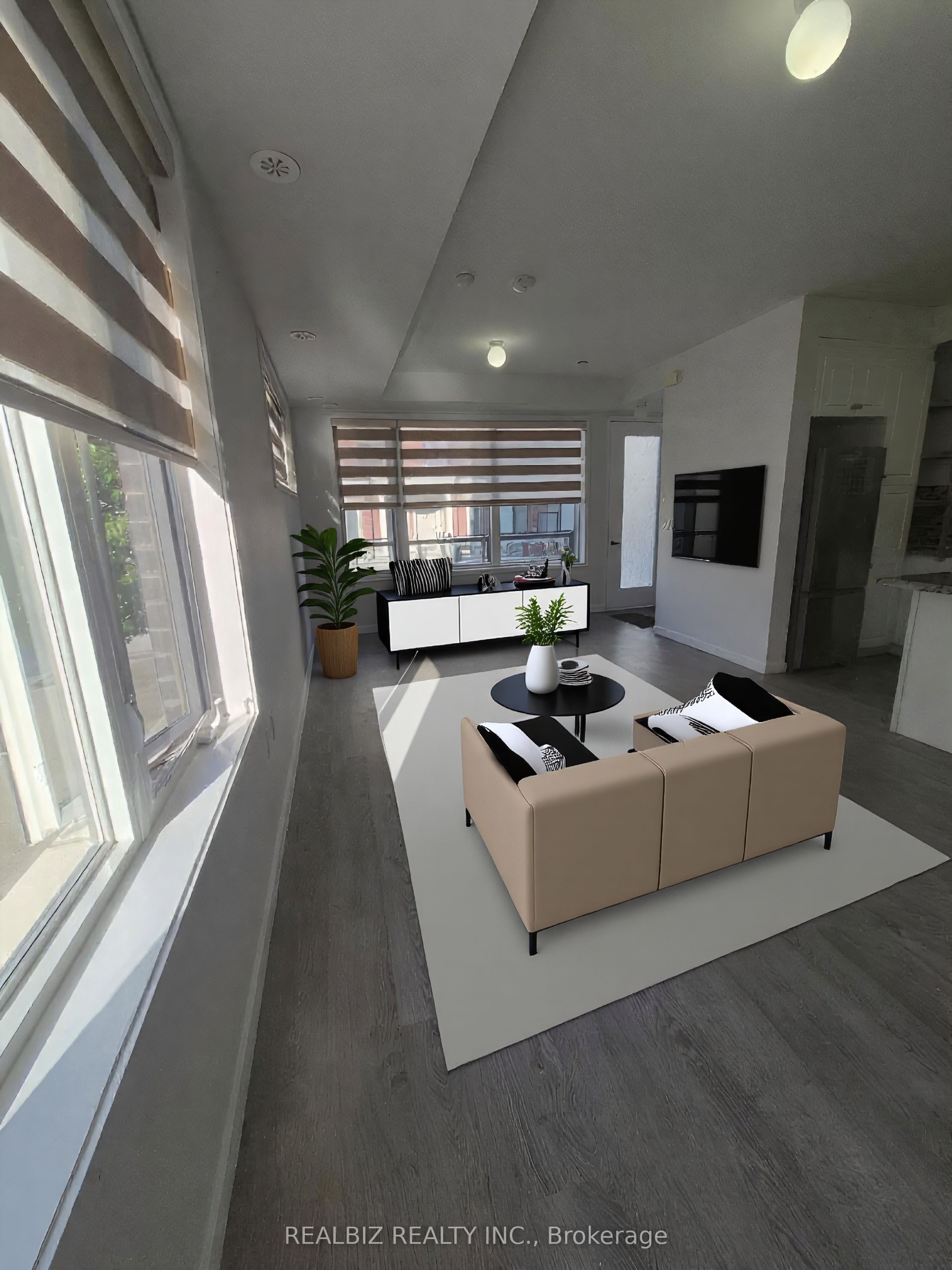 400 Alex Gardner Circle 77 Property Photo 14