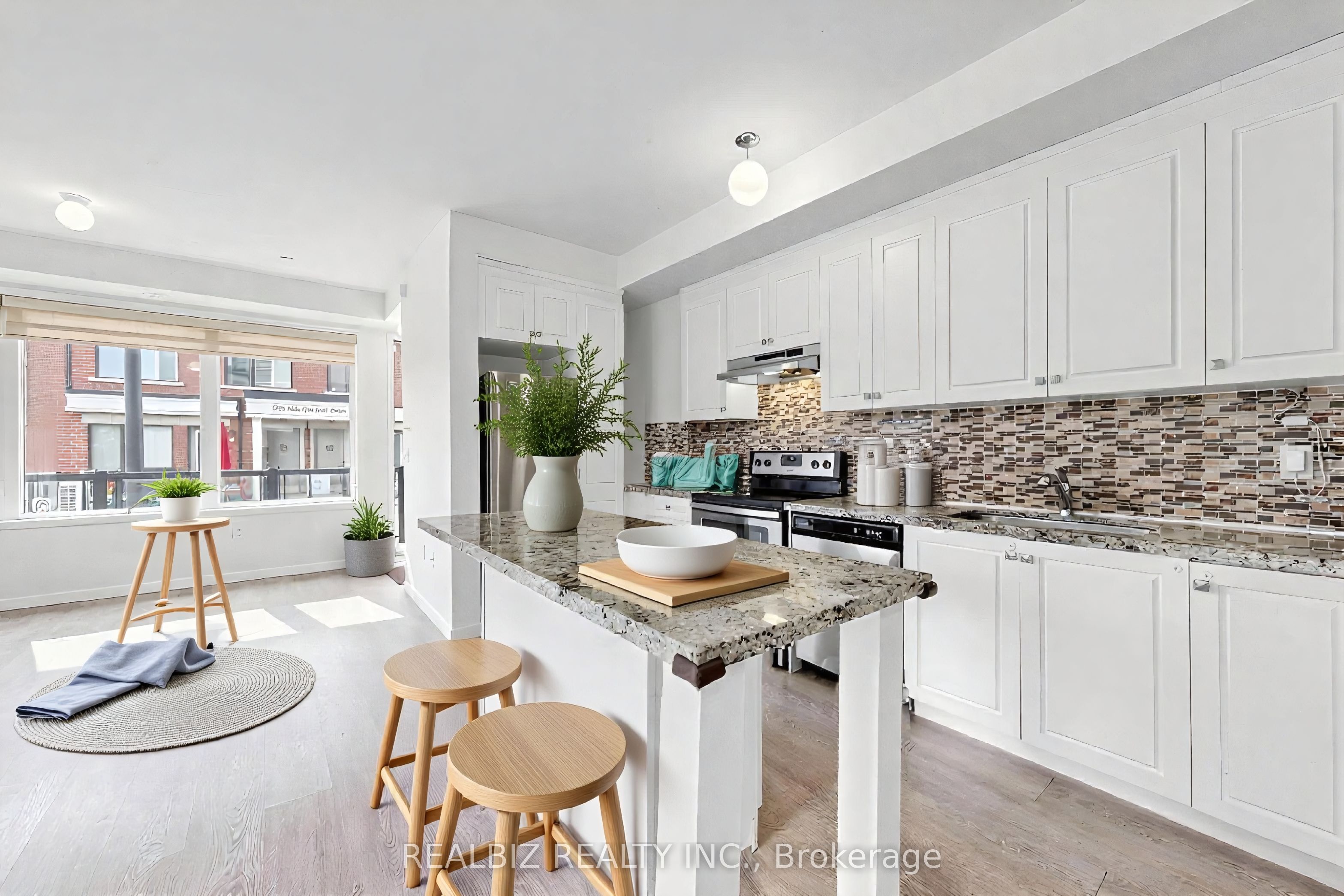 400 Alex Gardner Circle 77 Property Photo 19