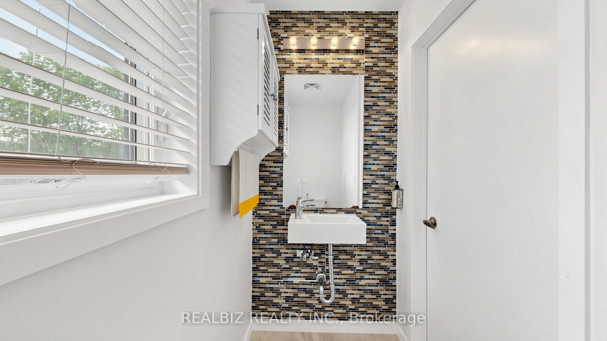 400 Alex Gardner Circle 77 Property Photo 25