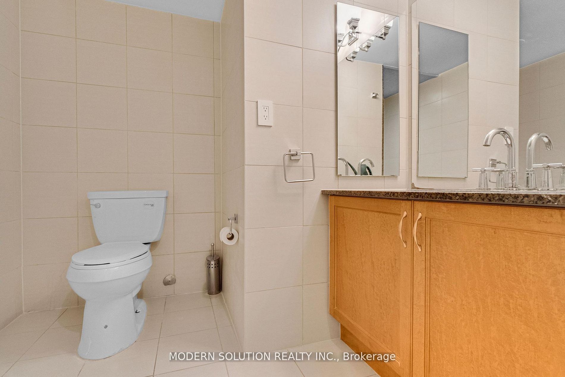 32 Clarissa Drive 426 Property Photo 35