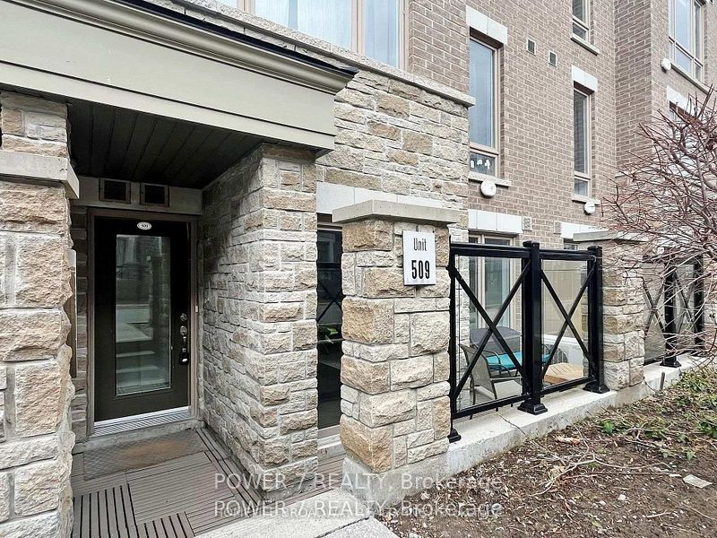 30 Dunsheath Way 509 Property Photo 2