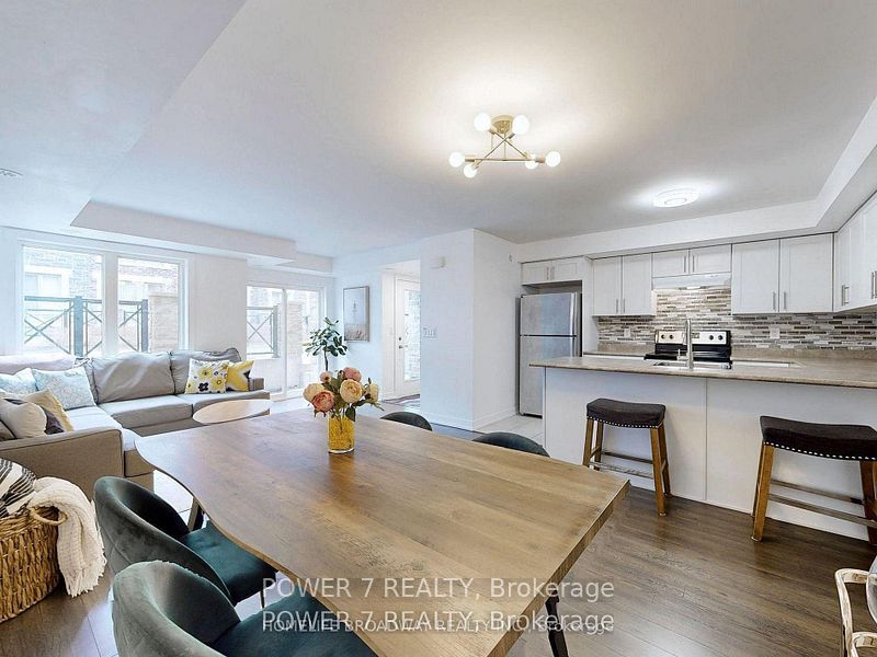 30 Dunsheath Way 509 Property Photo 8