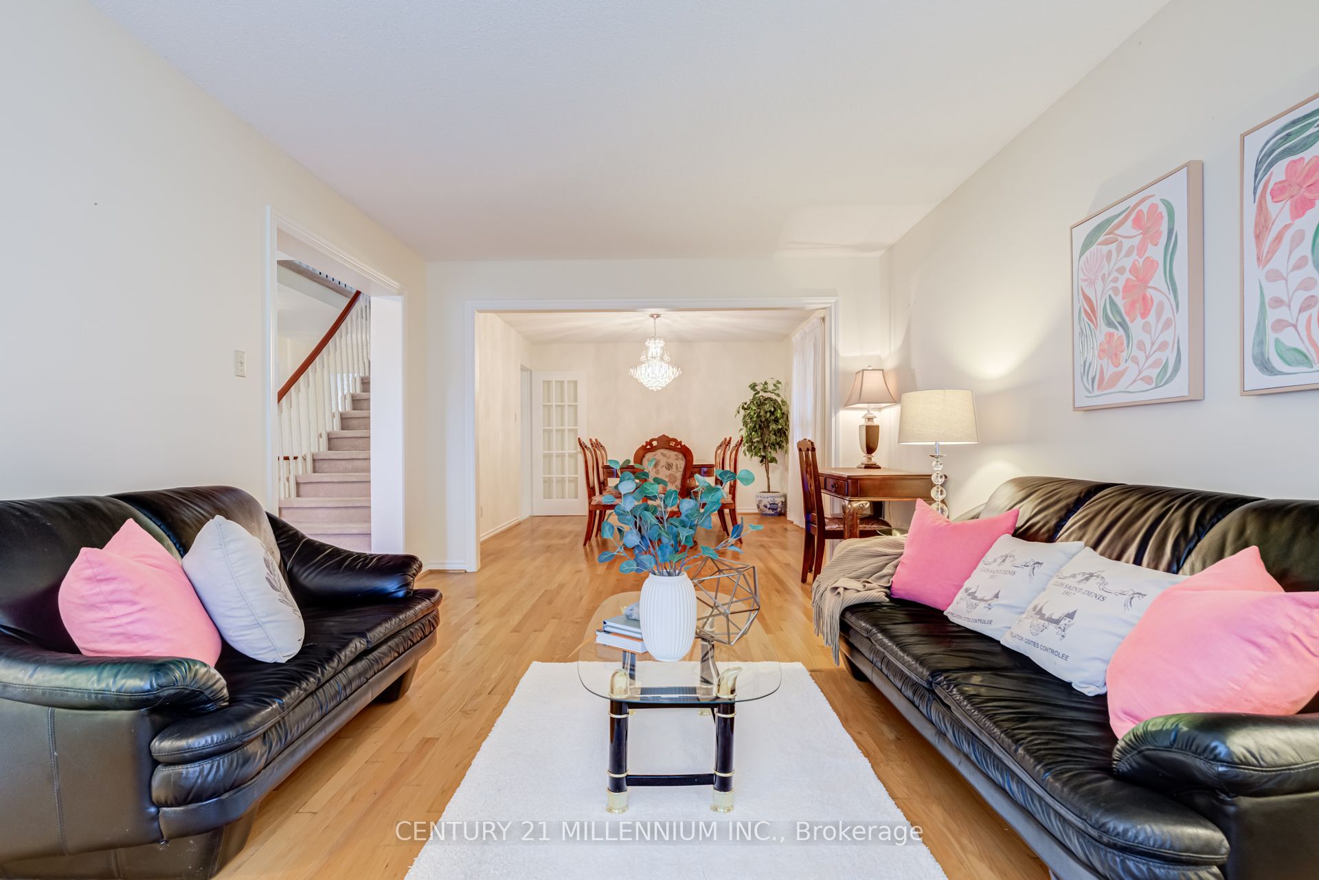 50 Piccadilly Road Property Photo 10