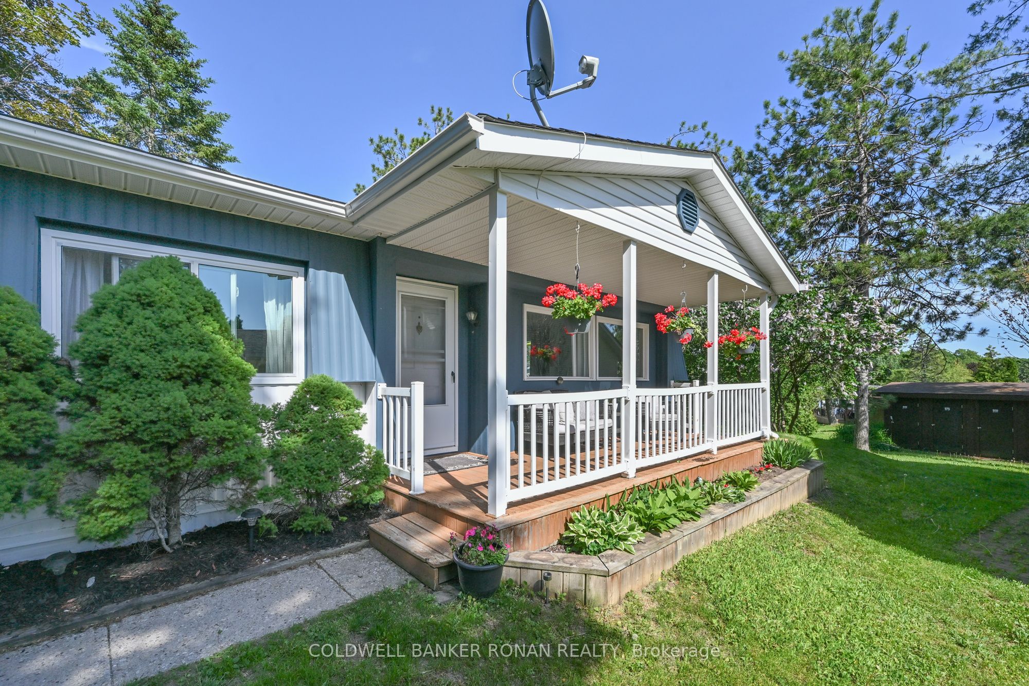 13 Hawthorne Drive Property Photo 1