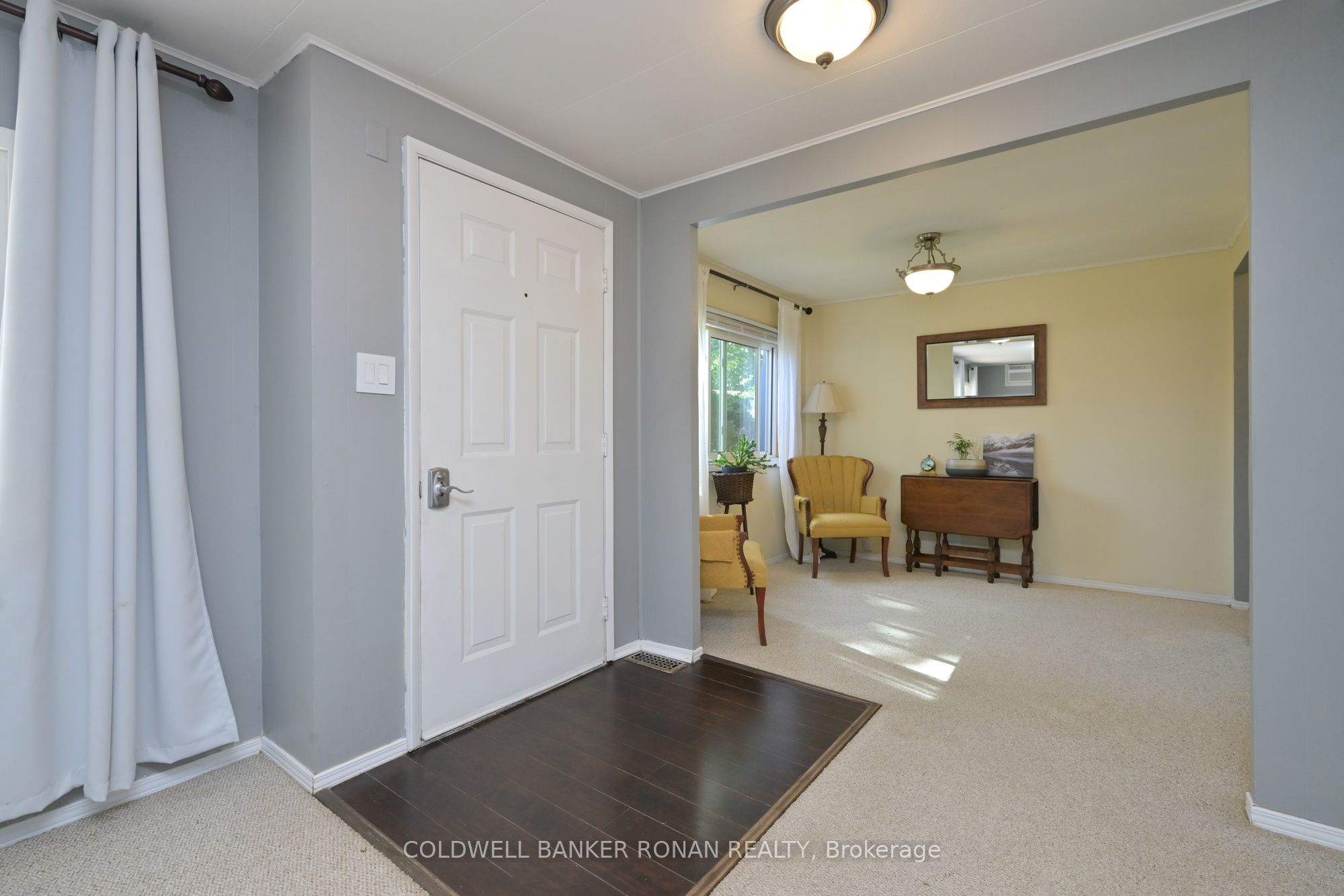 13 Hawthorne Drive Property Photo 4