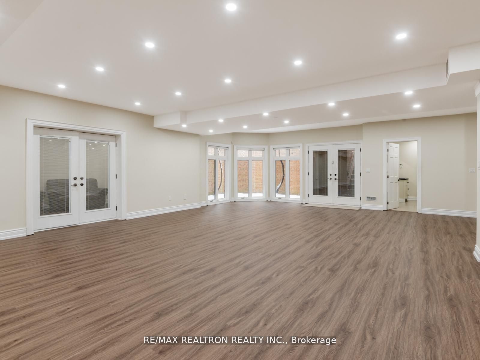 5 Long Hill Drive Property Photo 26