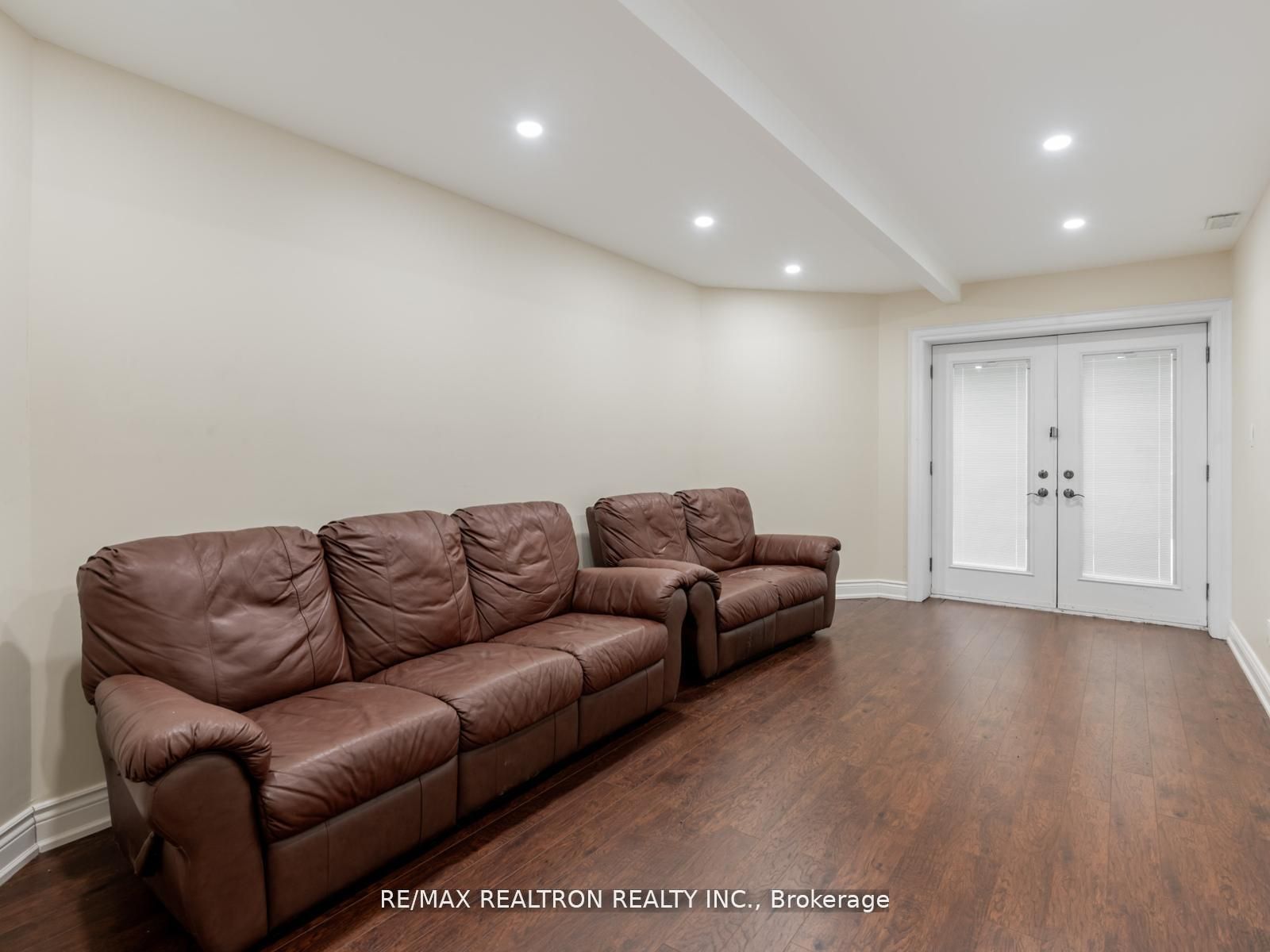 5 Long Hill Drive Property Photo 29