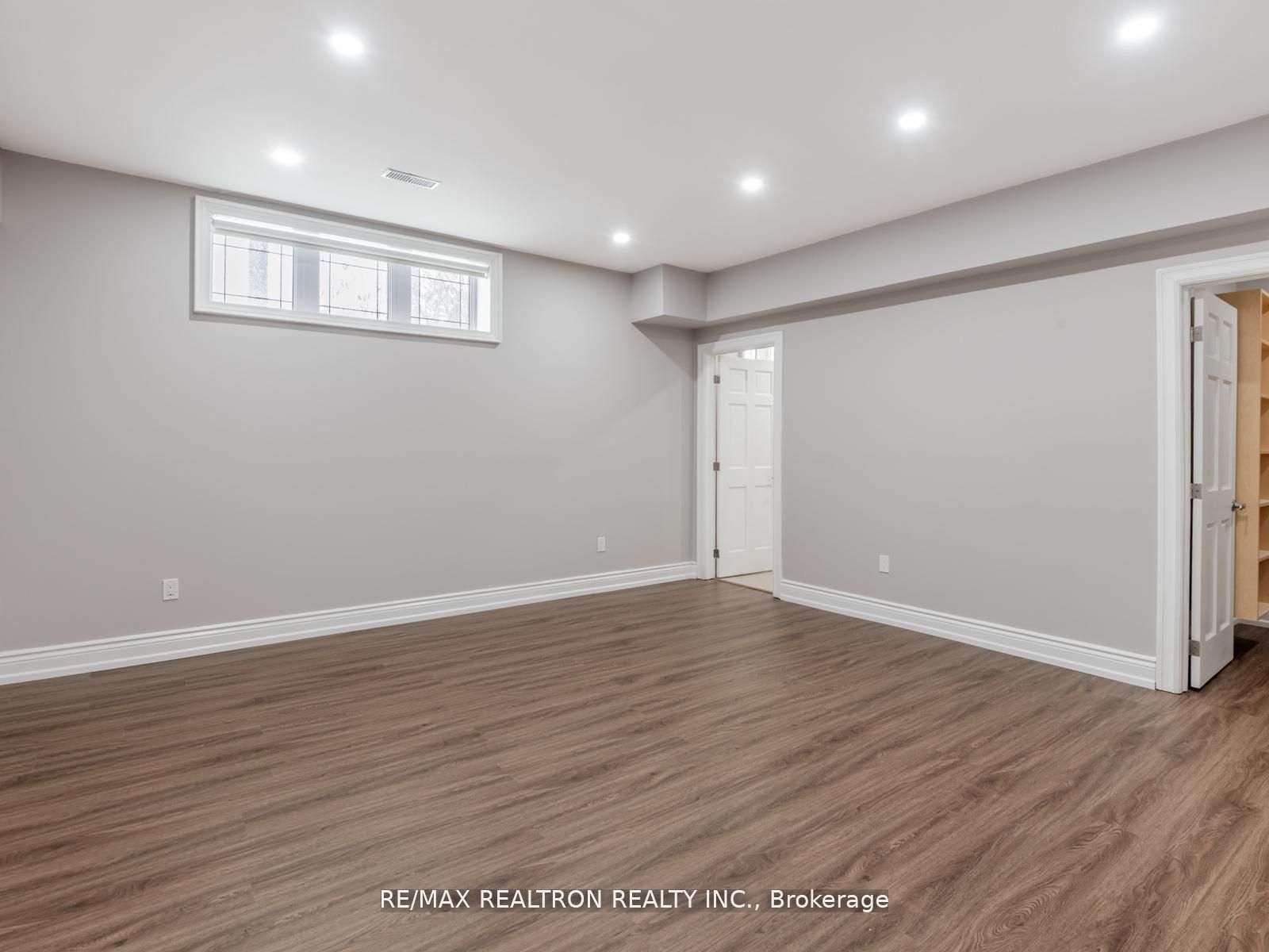 5 Long Hill Drive Property Photo 32