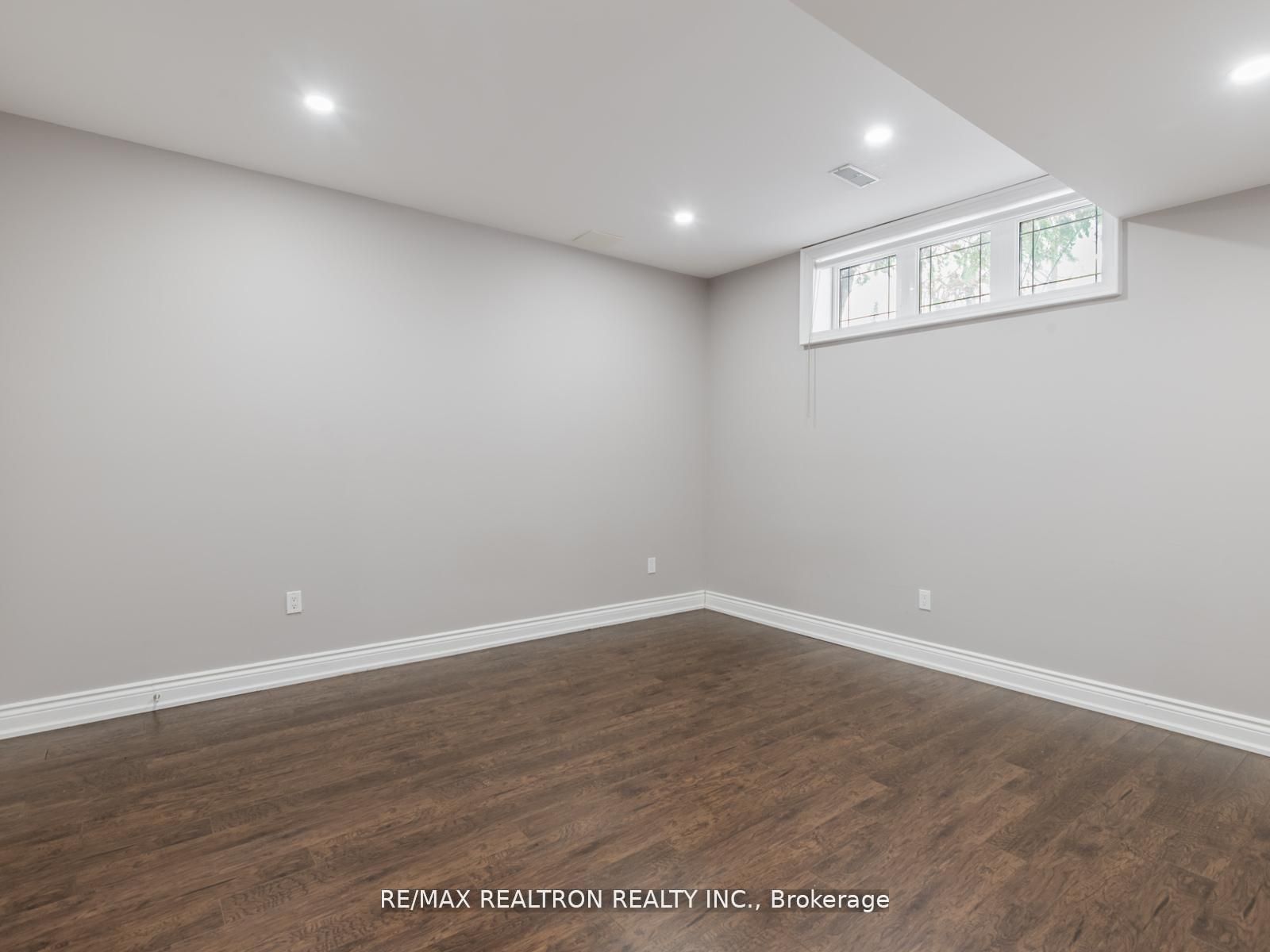 5 Long Hill Drive Property Photo 34