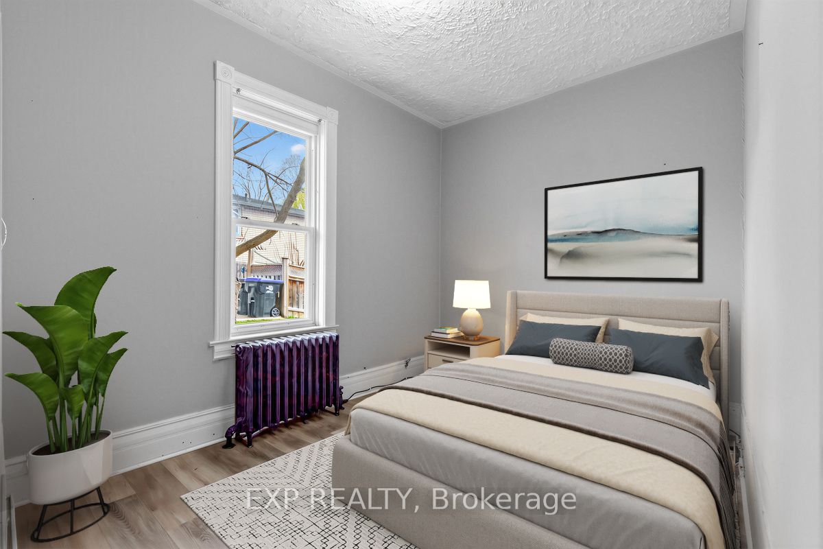 79 Barrie Street E Property Photo 5