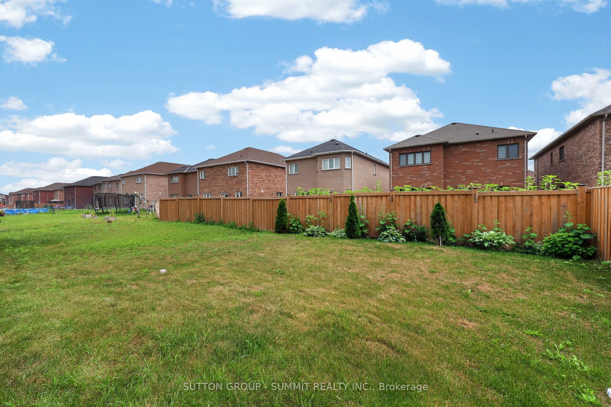 19 Jardine Street Property Photo 43
