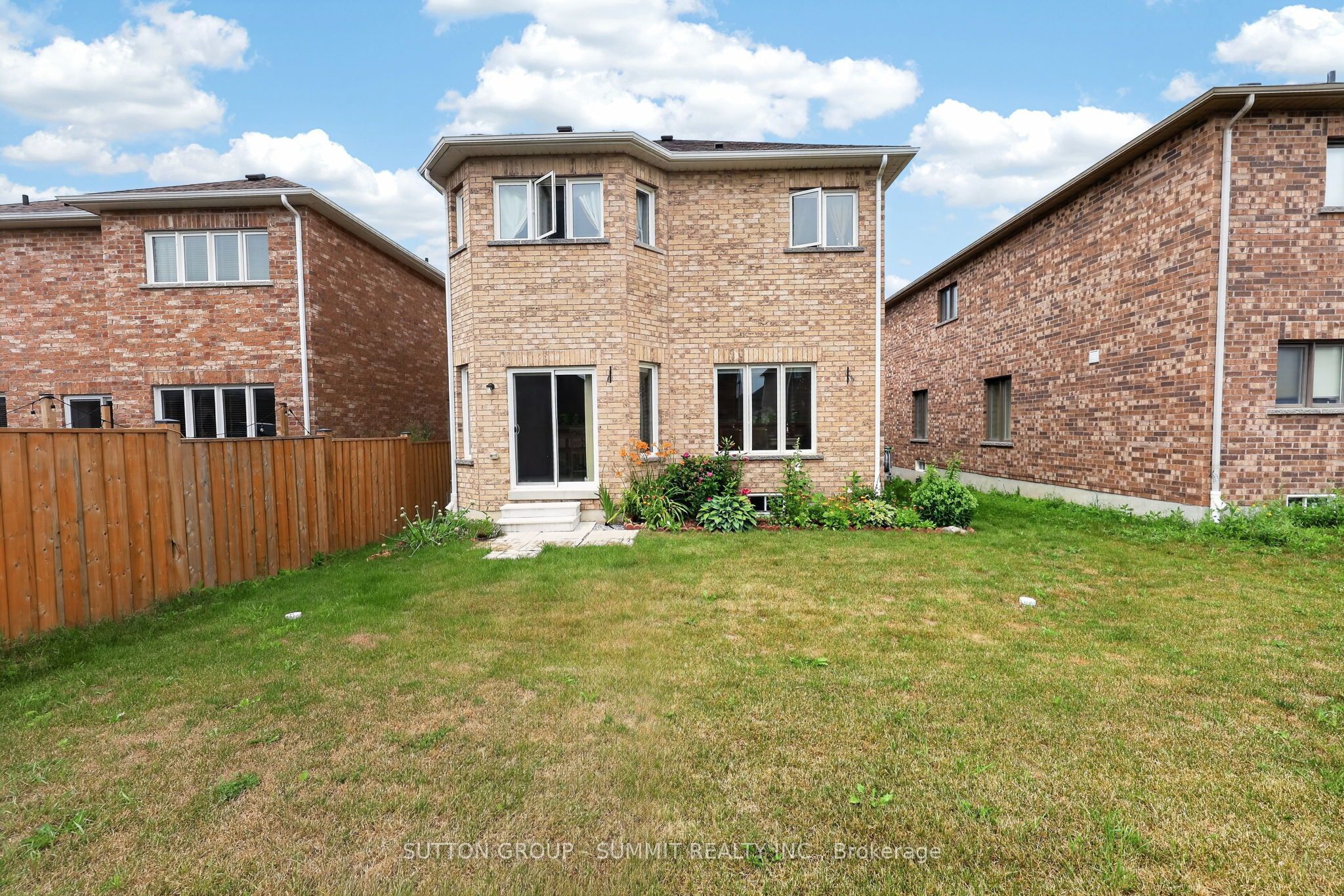 19 Jardine Street Property Photo 47