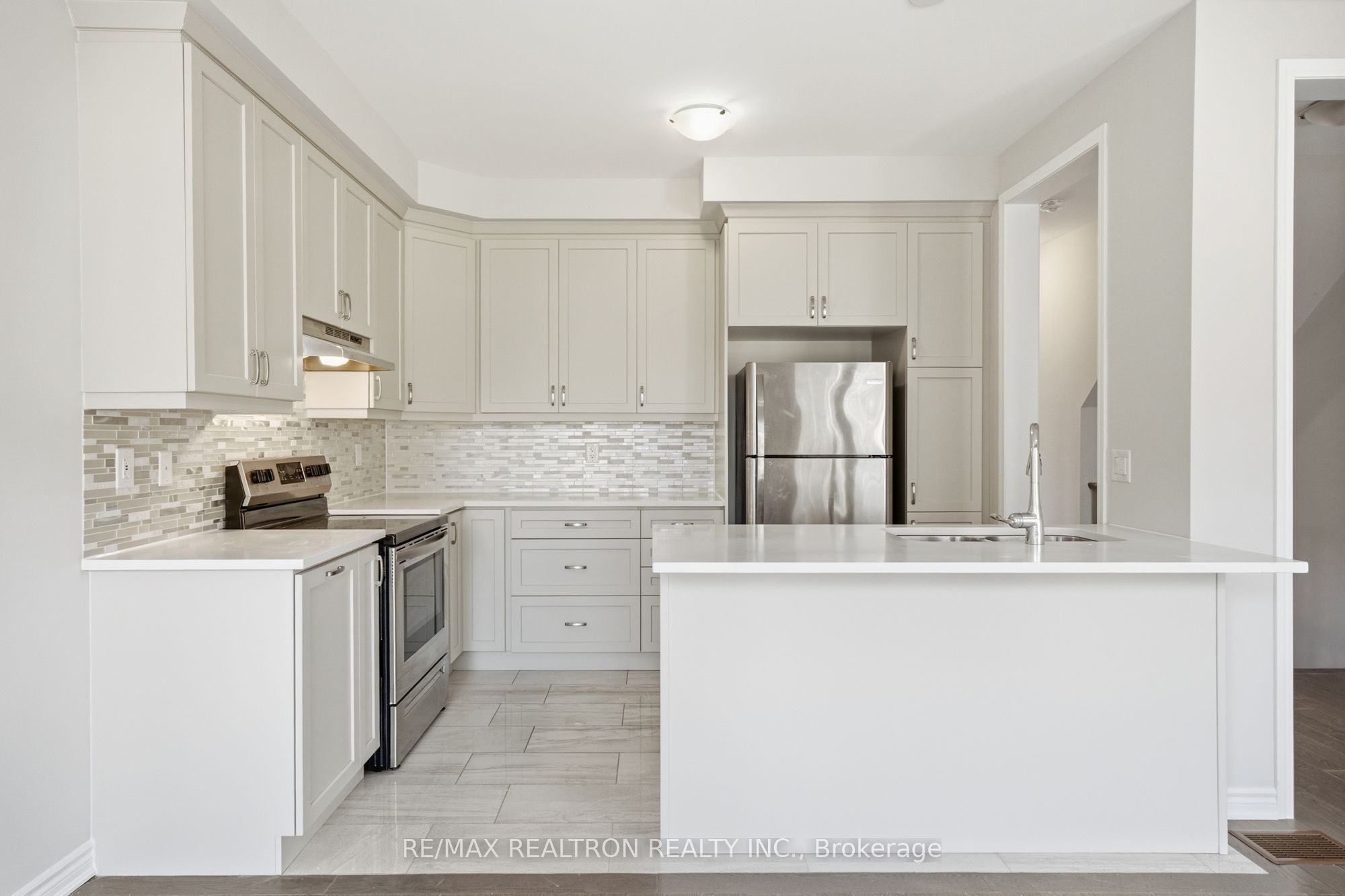 77 Casely Avenue Property Photo 14