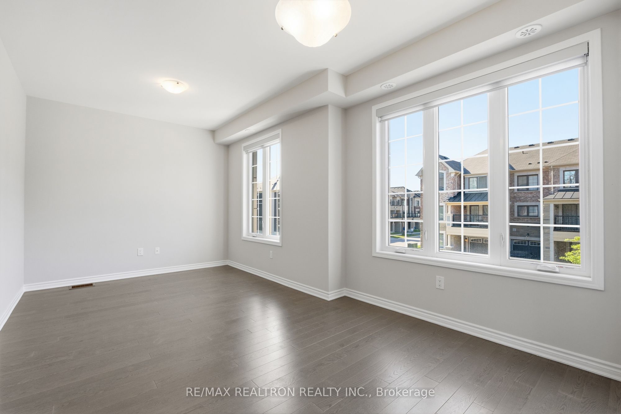 77 Casely Avenue Property Photo 22