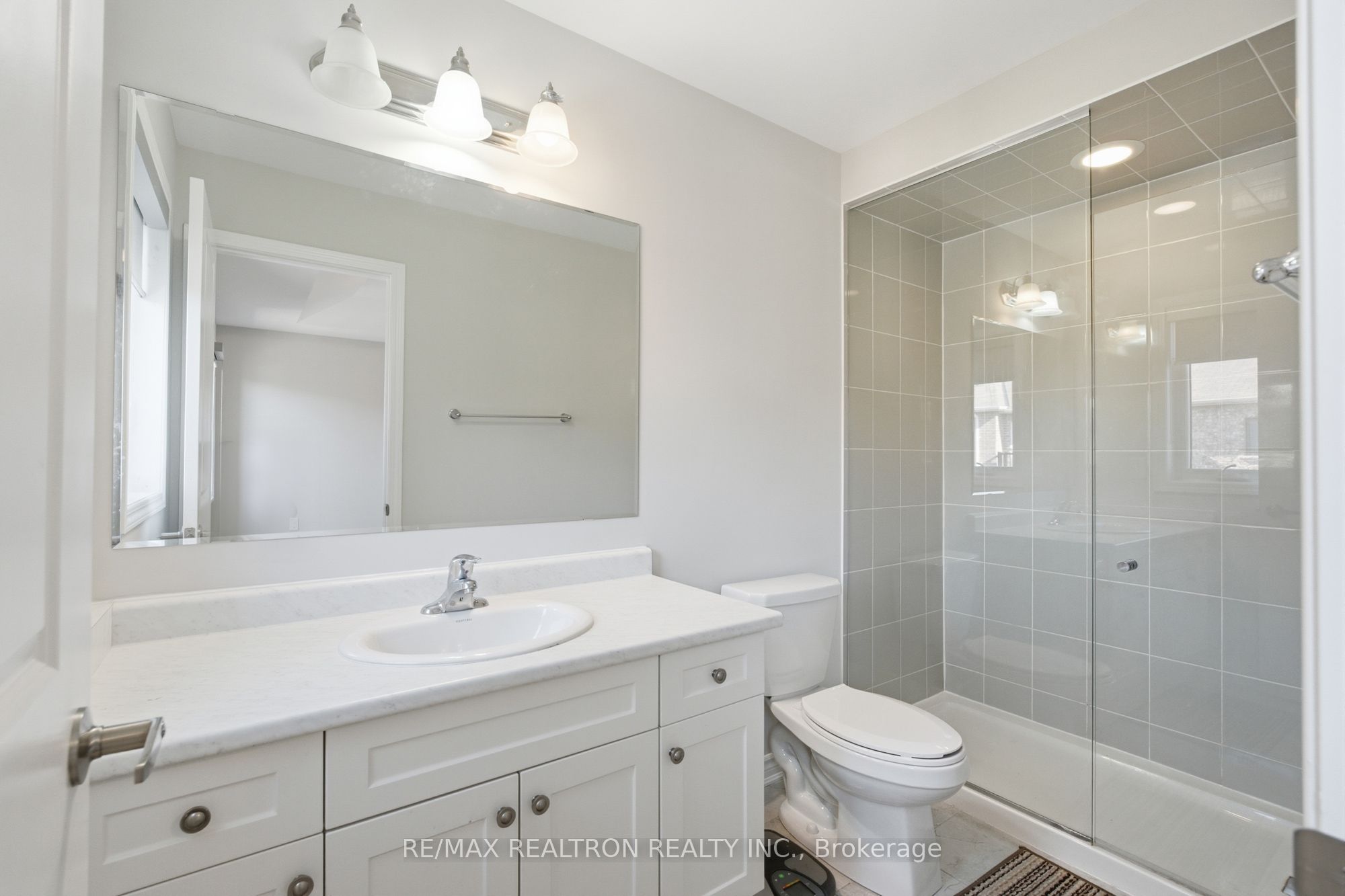 77 Casely Avenue Property Photo 38