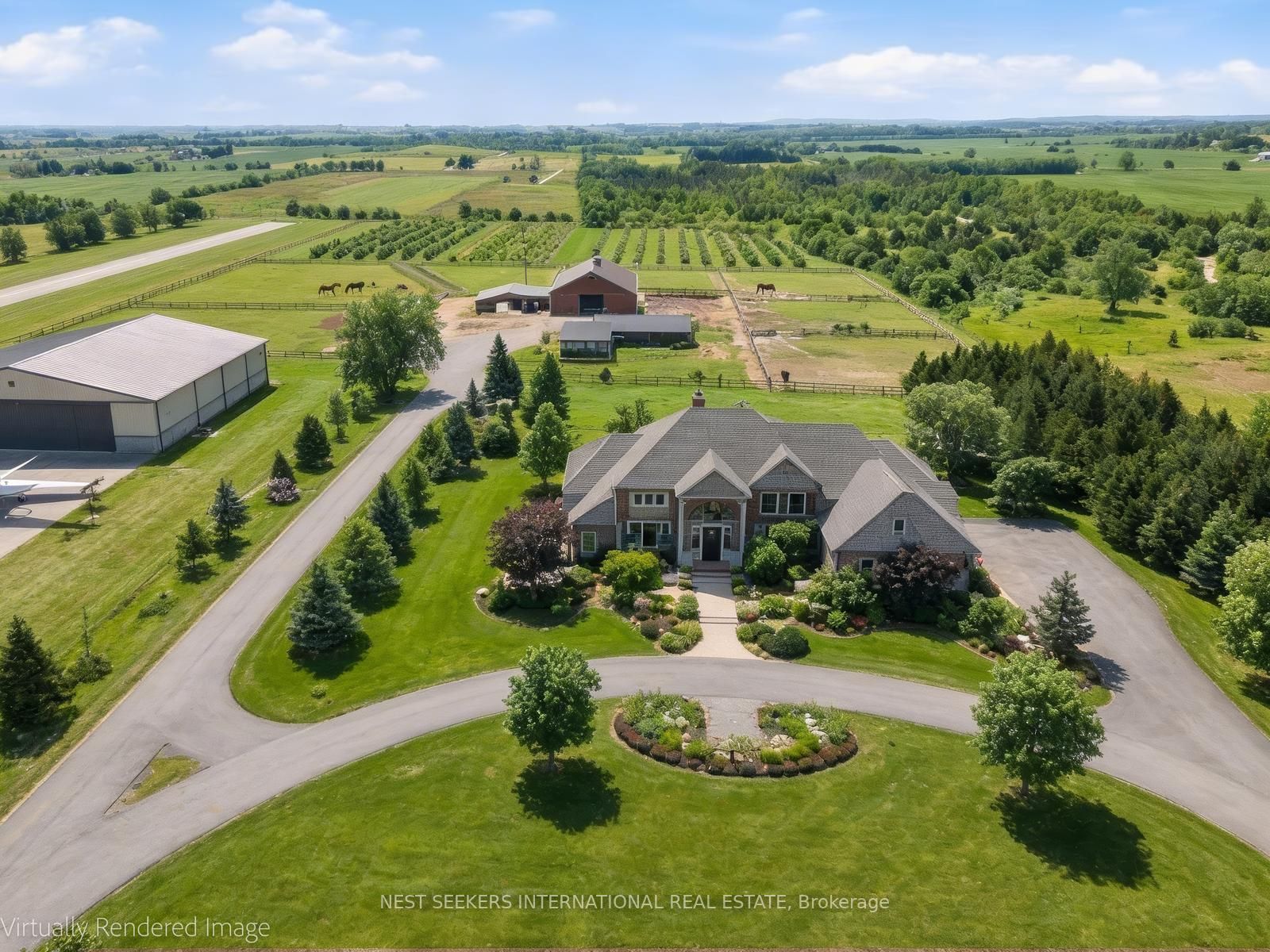 5876 8th Line Property Photo 3