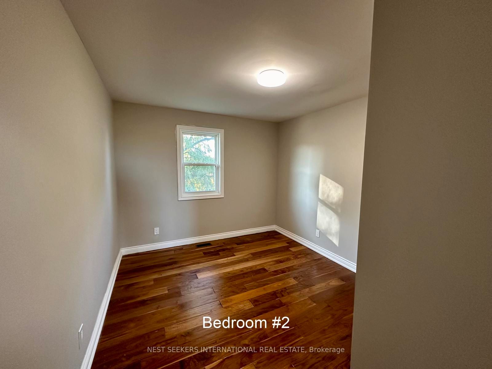 5876 8th Line Property Photo 18