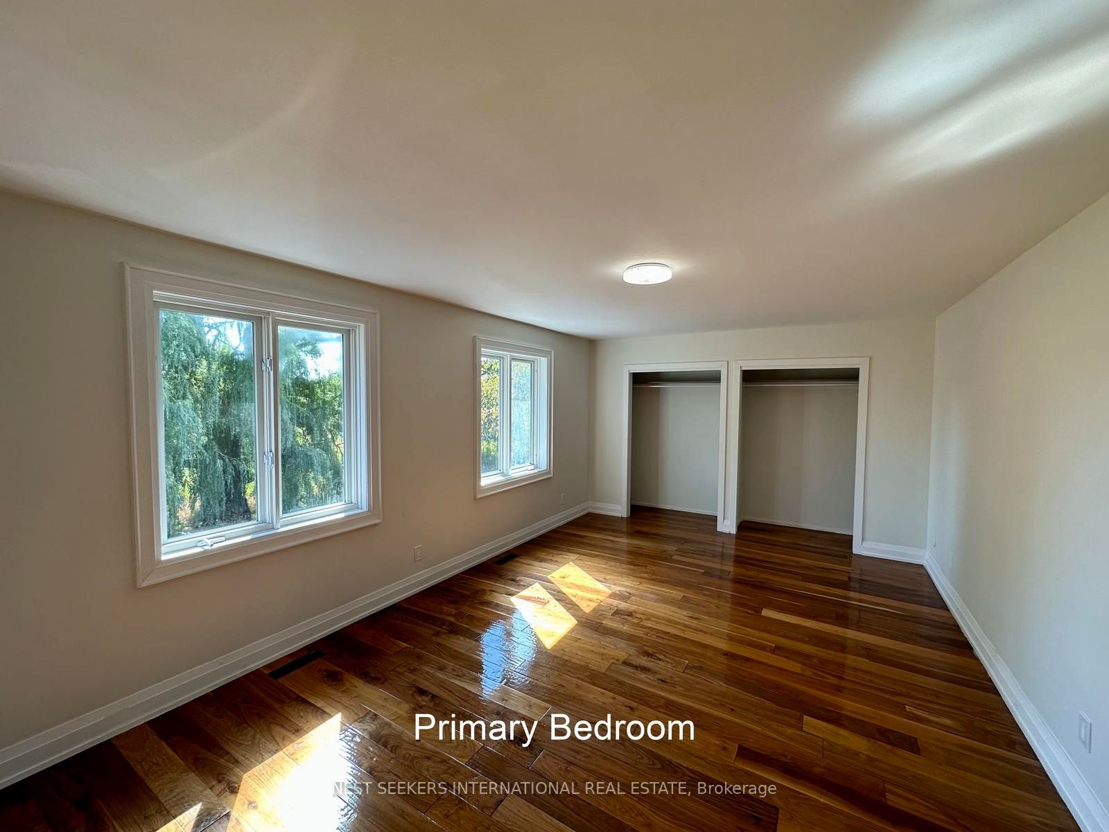 5876 8th Line Property Photo 19