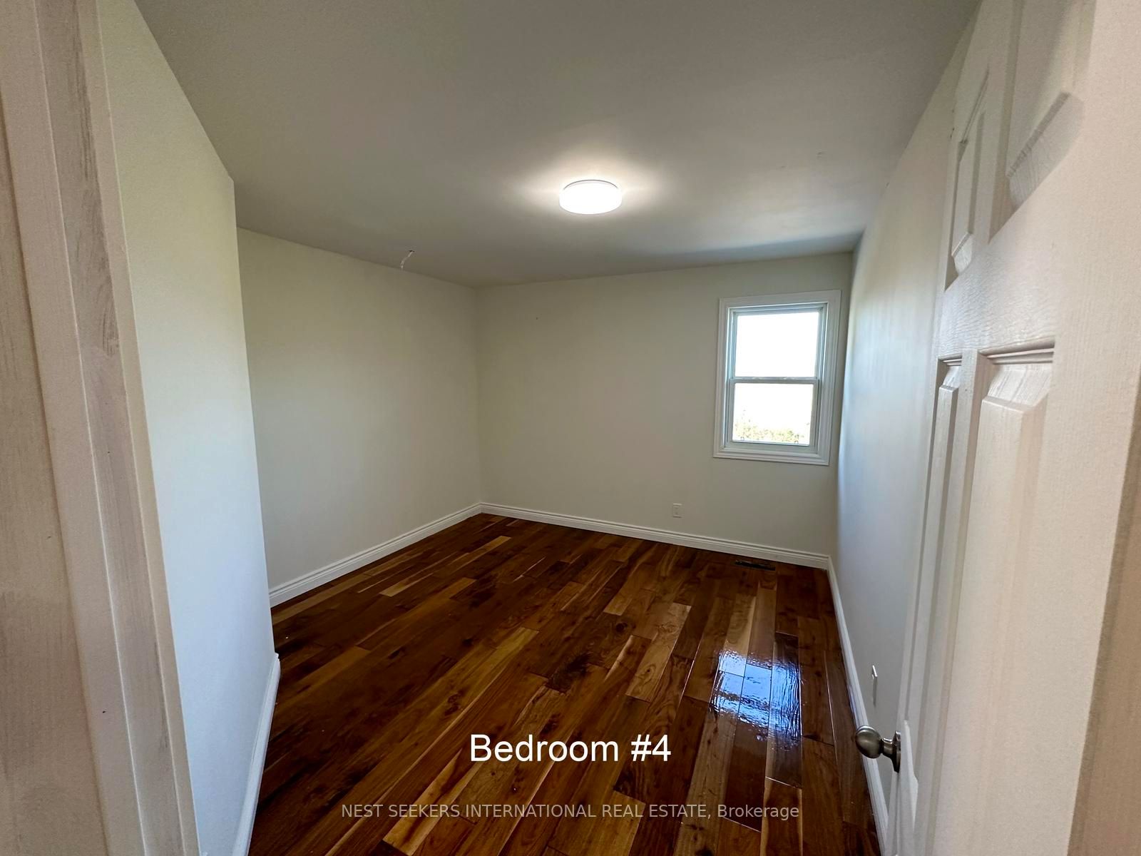 5876 8th Line Property Photo 20