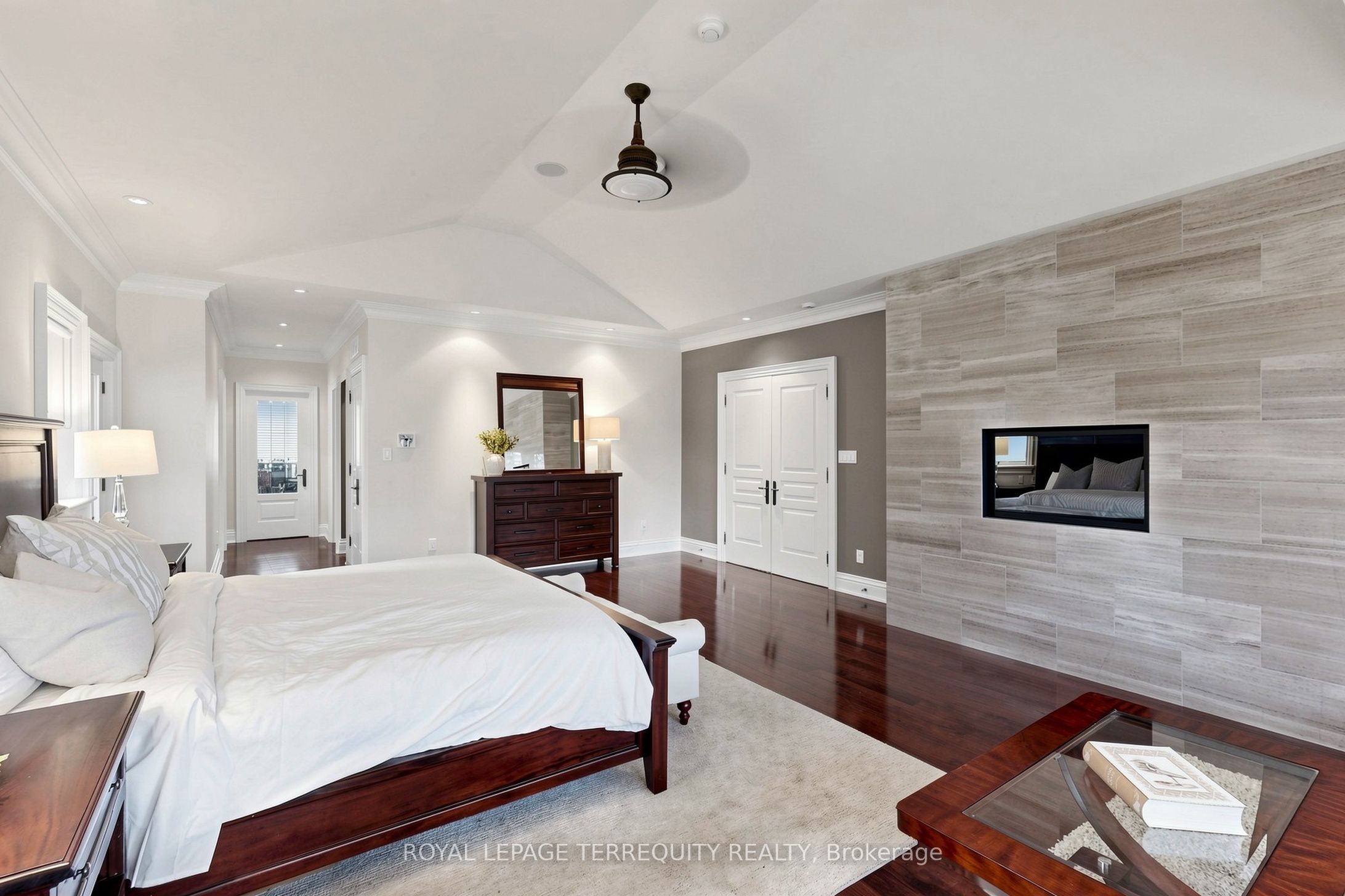 17 Jeremy Drive Property Photo 27