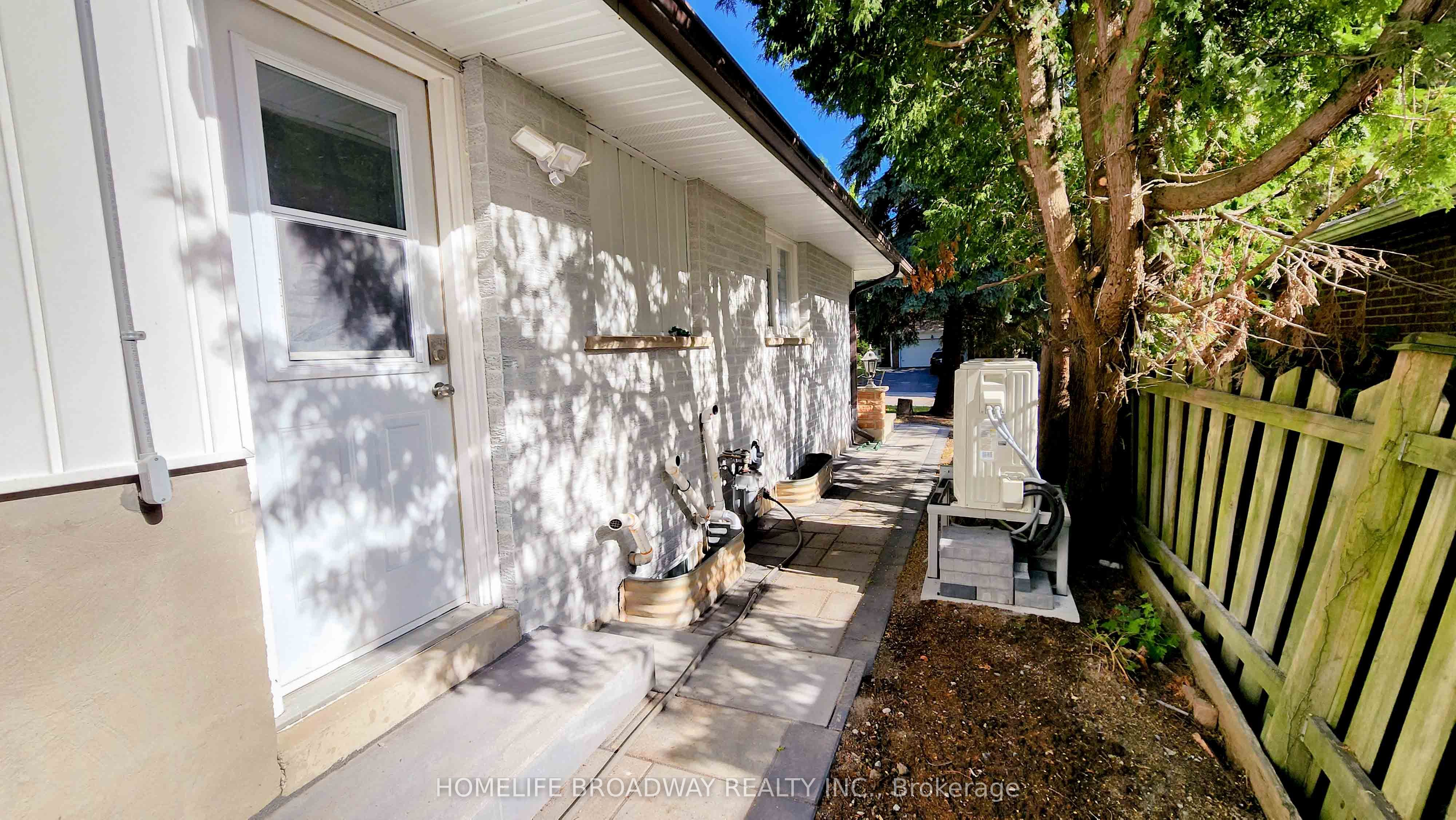 23 Southdale Drive Property Photo 31