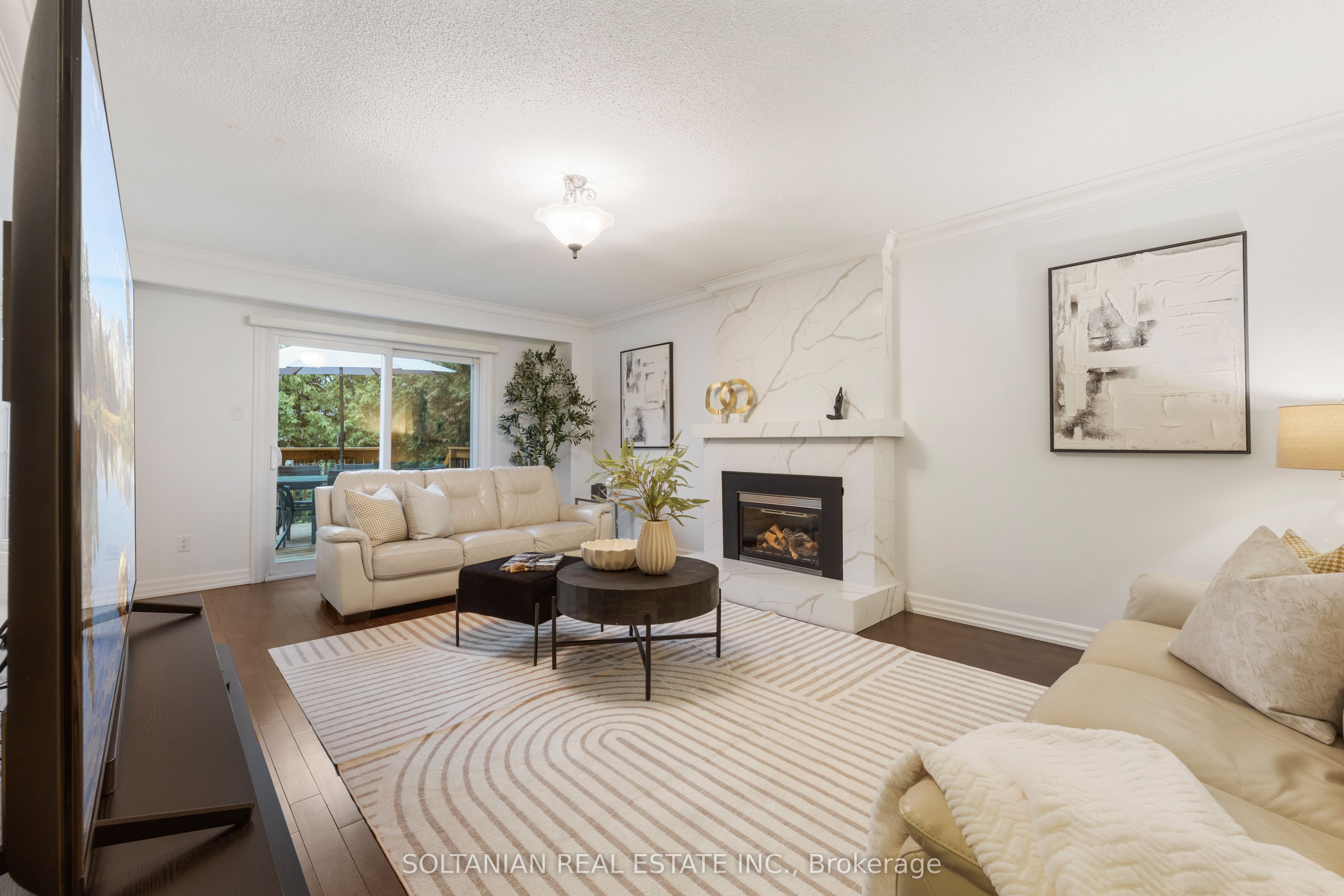 28 Dunvegan Drive Property Photo 4