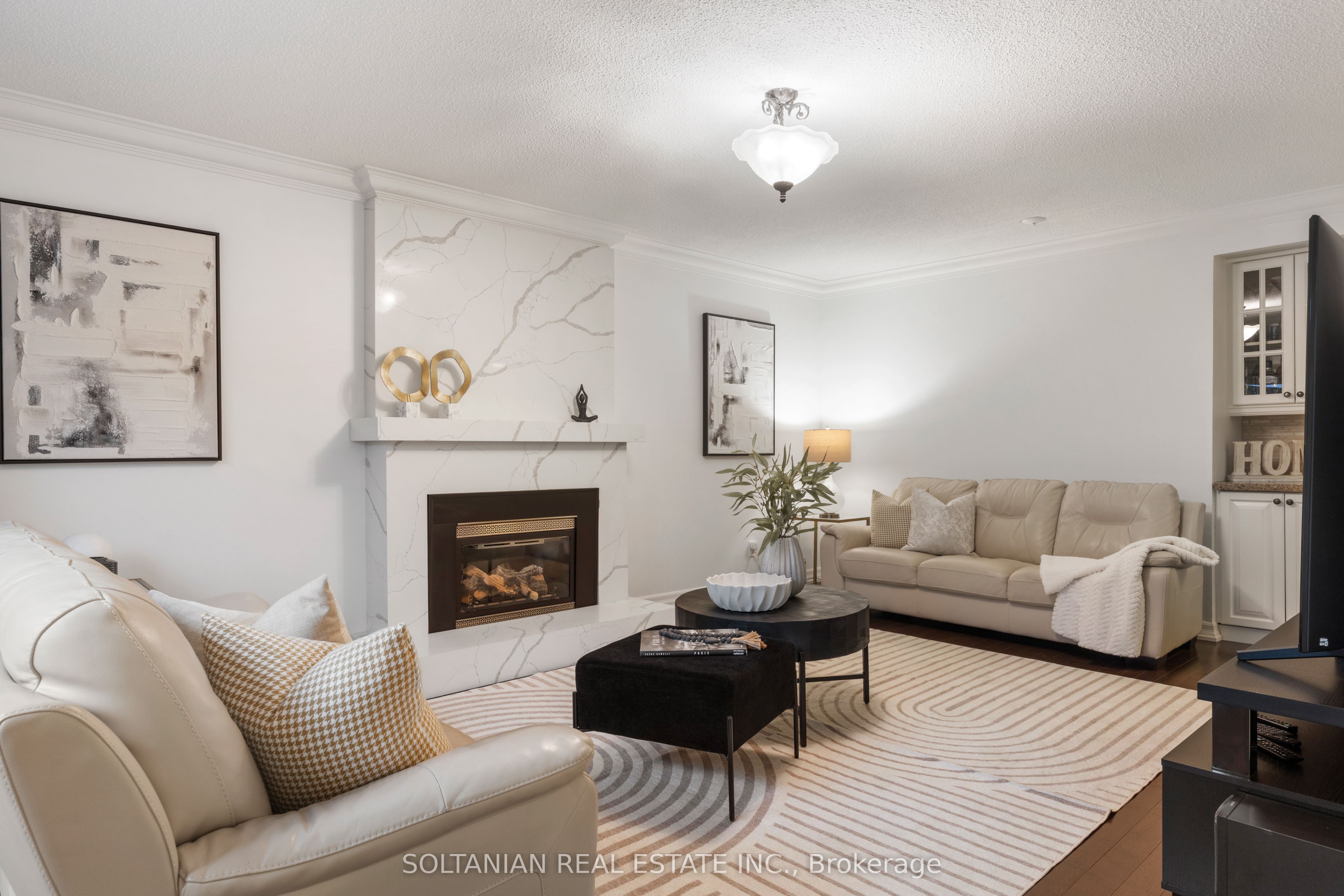 28 Dunvegan Drive Property Photo 6