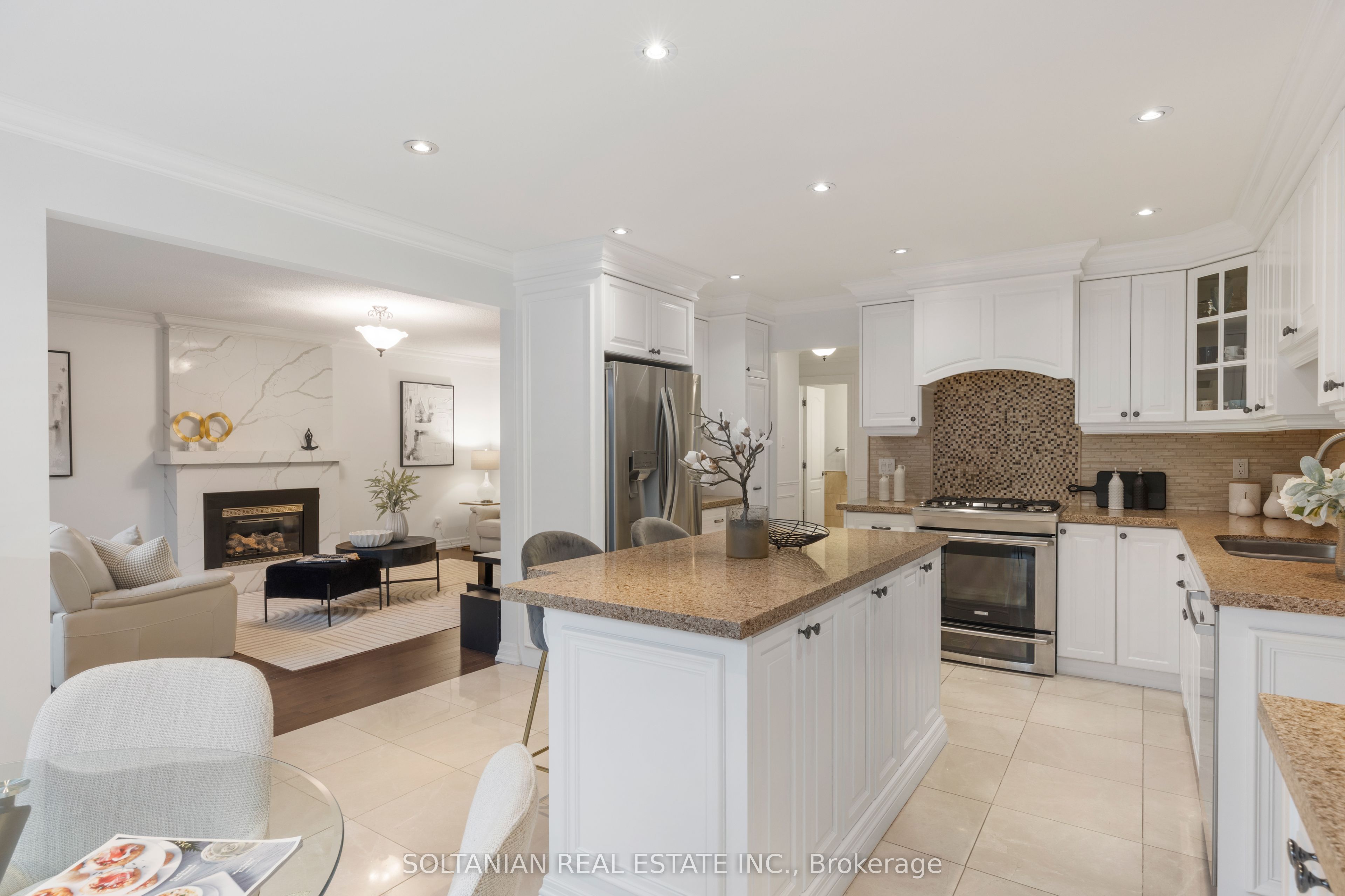 28 Dunvegan Drive Property Photo 8