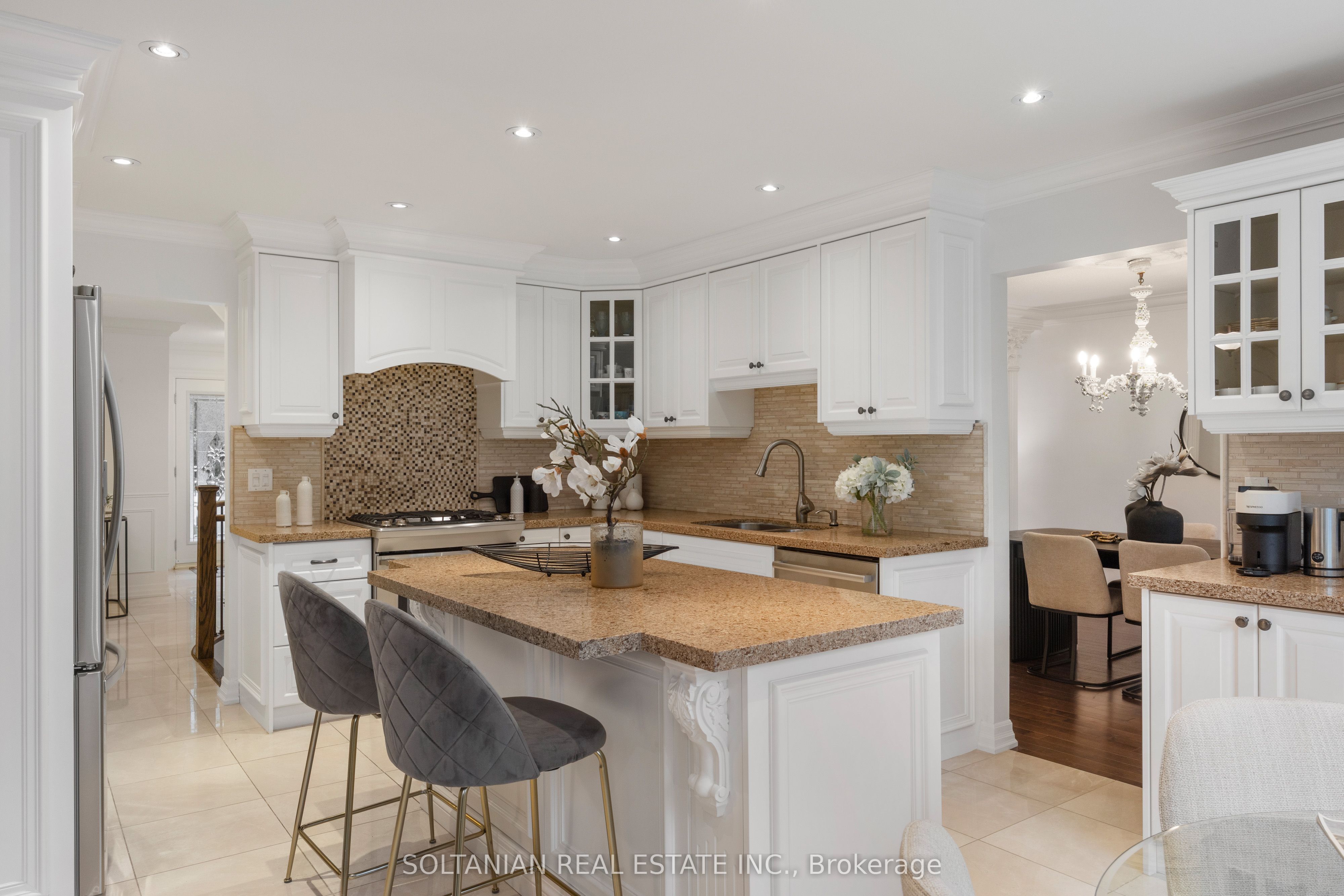 28 Dunvegan Drive Property Photo 9